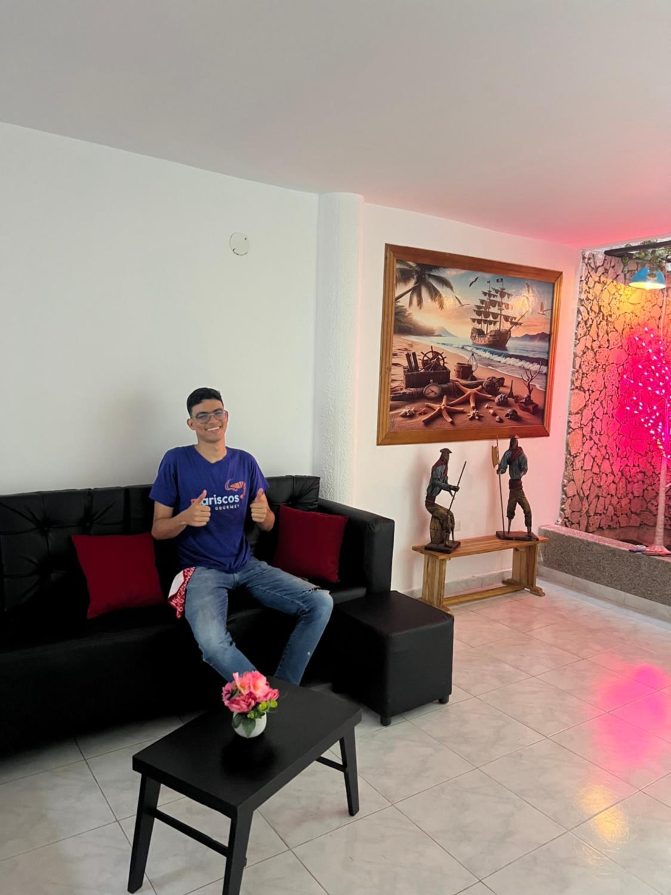 Los vecinos de Diomedez Díaz