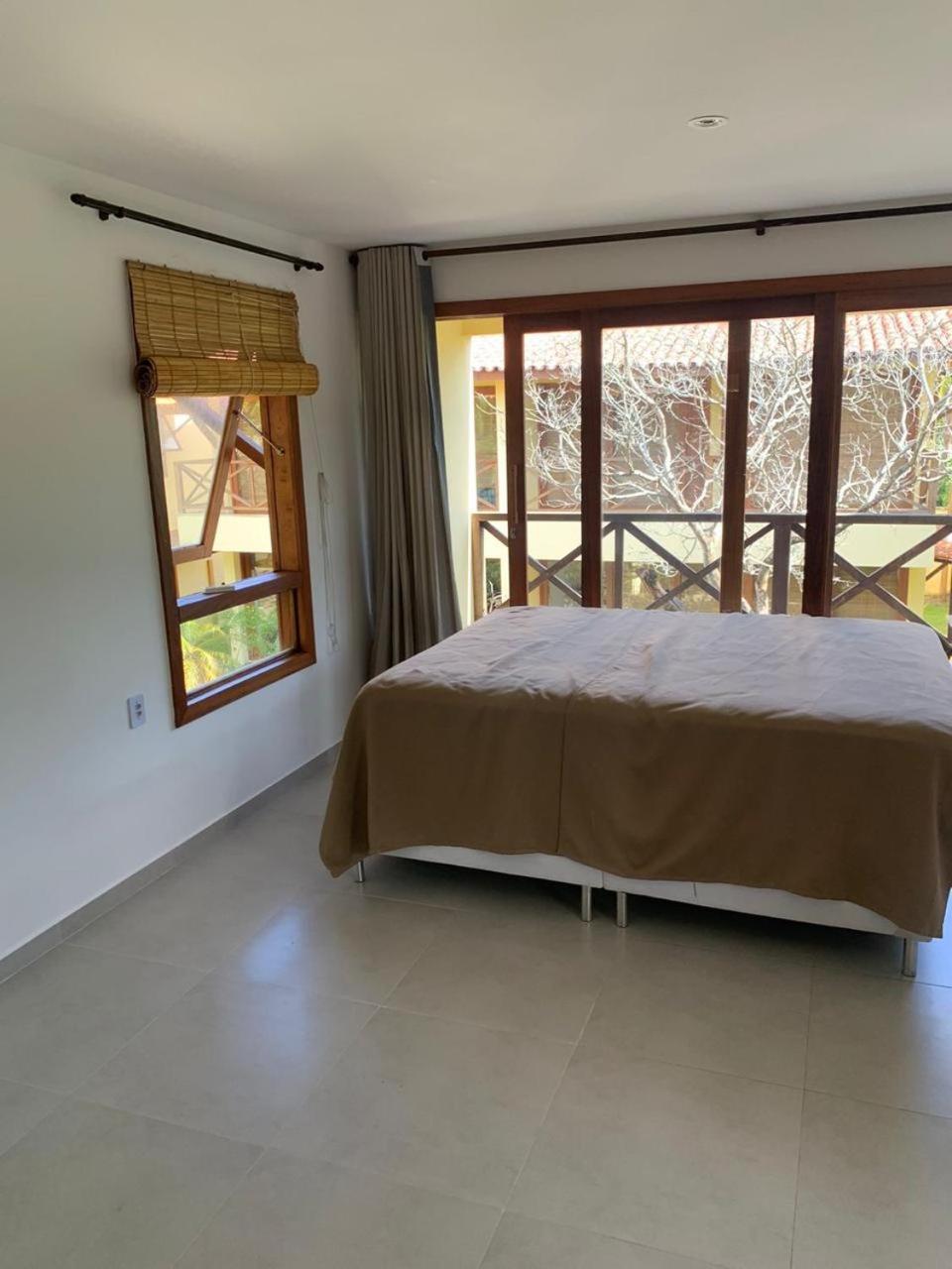 VILA BOMBACA - 100m da praia