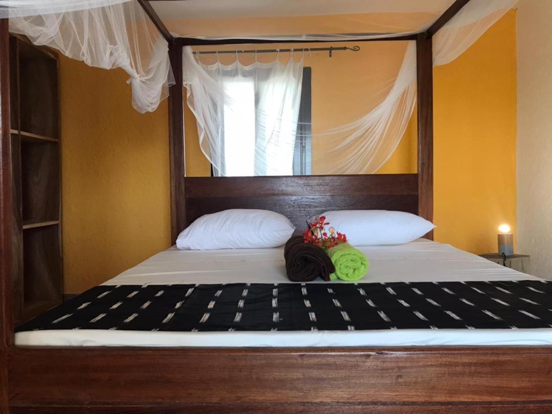 Chambre double vue mer Le Bouye