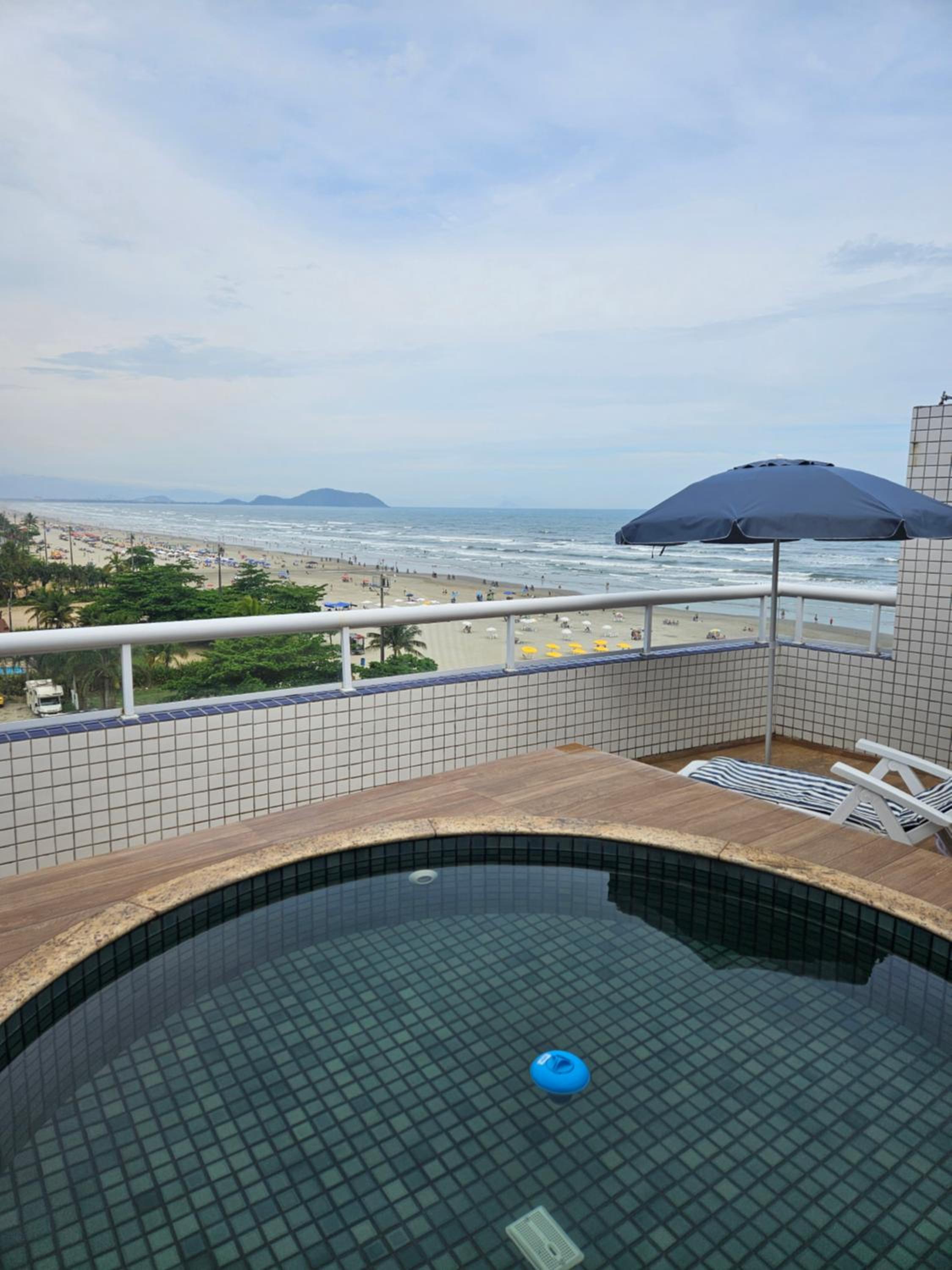 Apartamento Cobertura Duplex Pé na Areia Bertioga