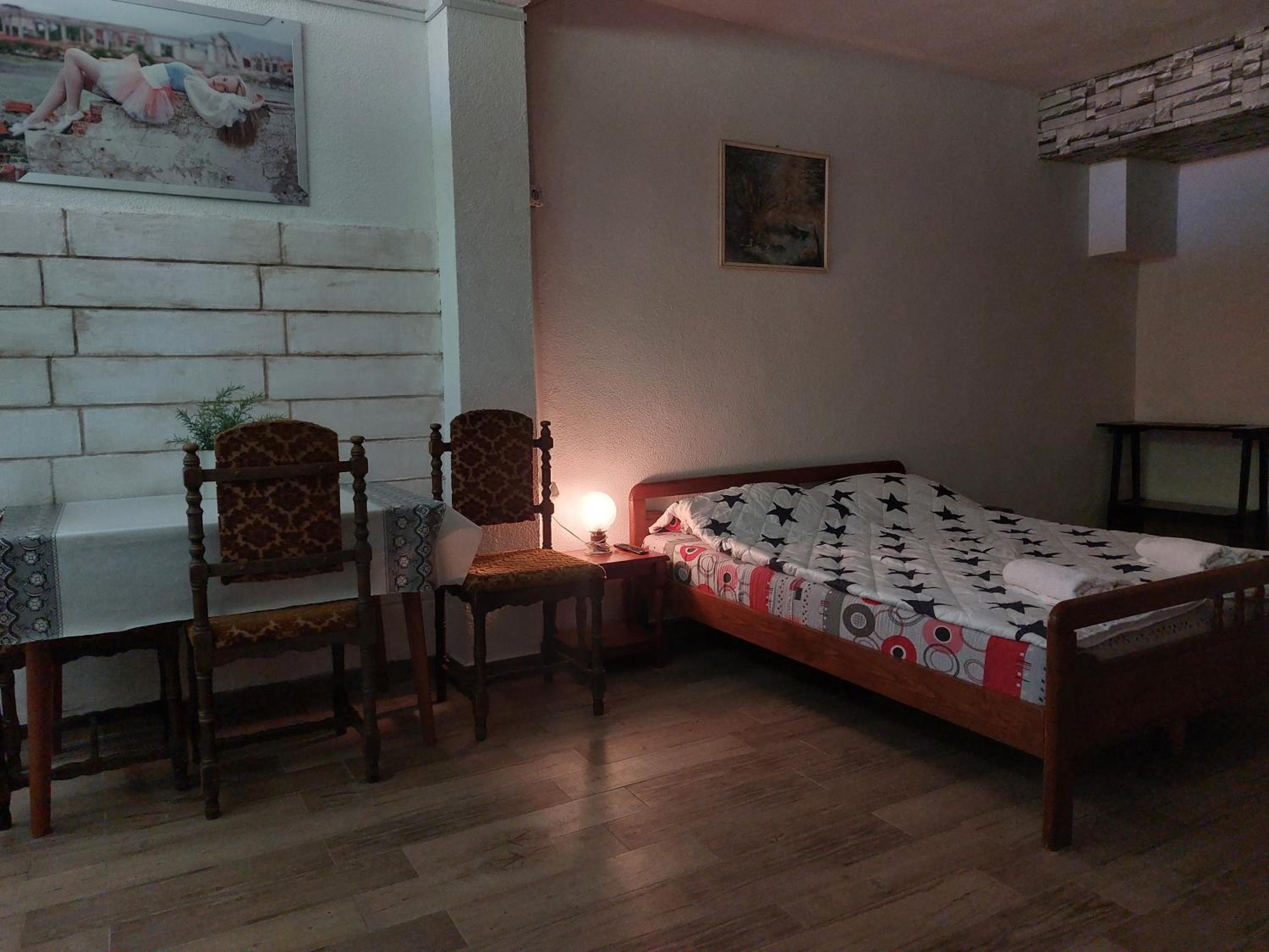 Photo 16