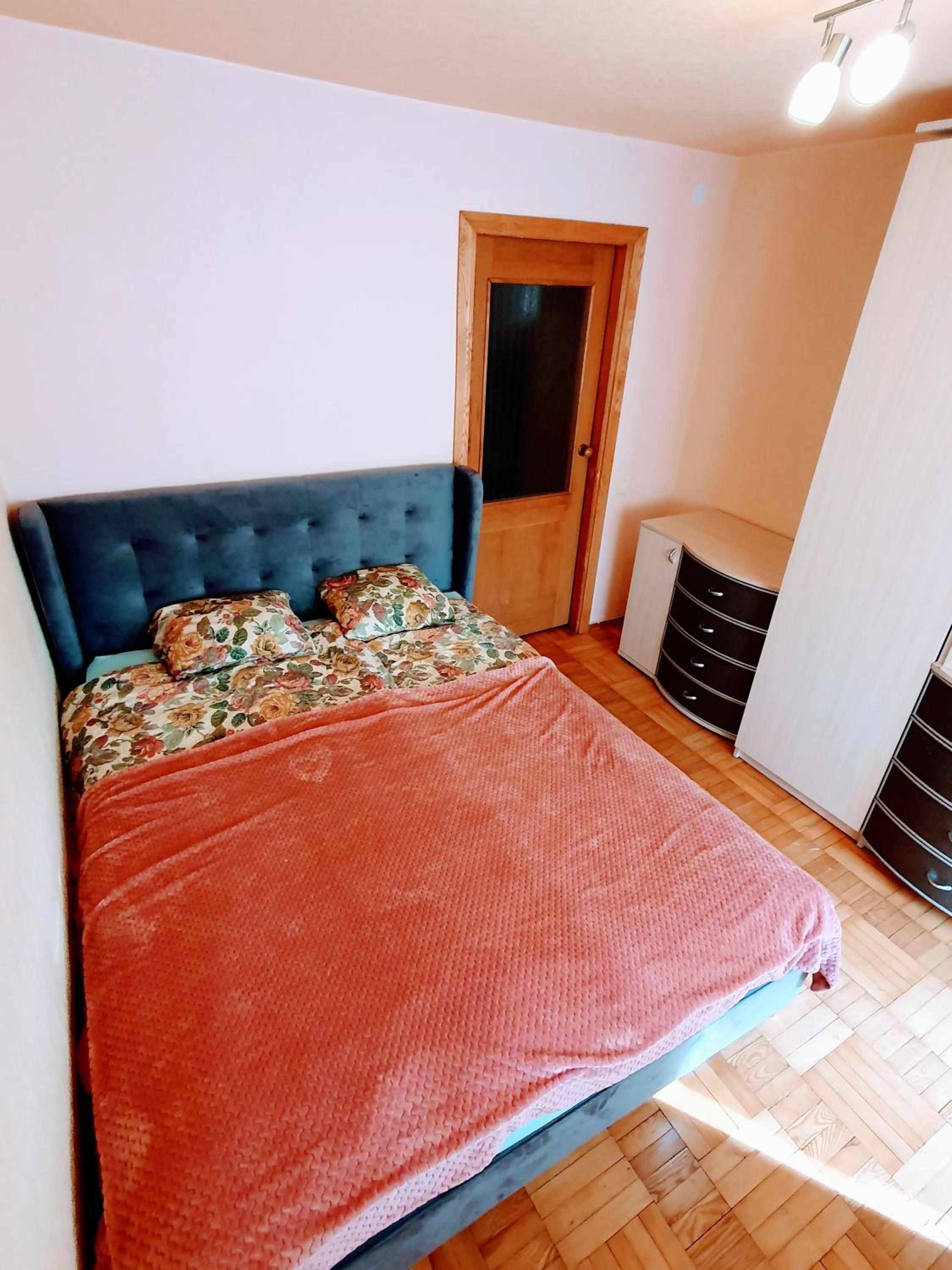 SPACIOUS Apartment in the SUN CITY view 4