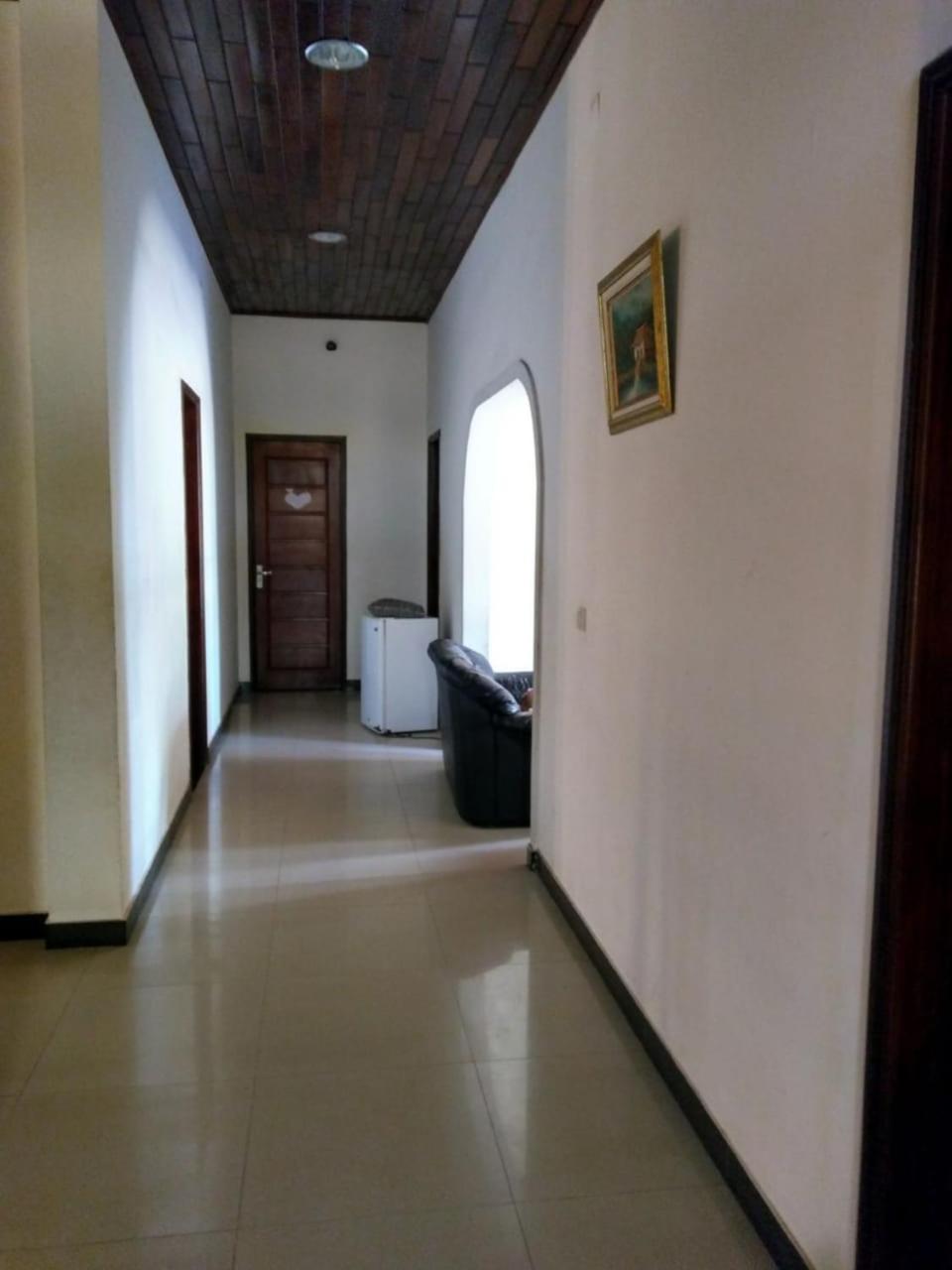 Edificio Moderno de Saurimo T6