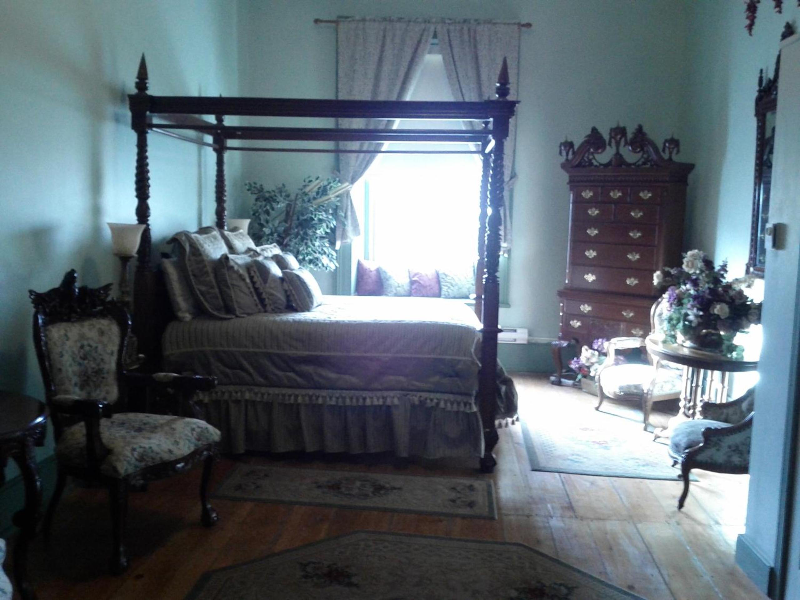 Photo 11