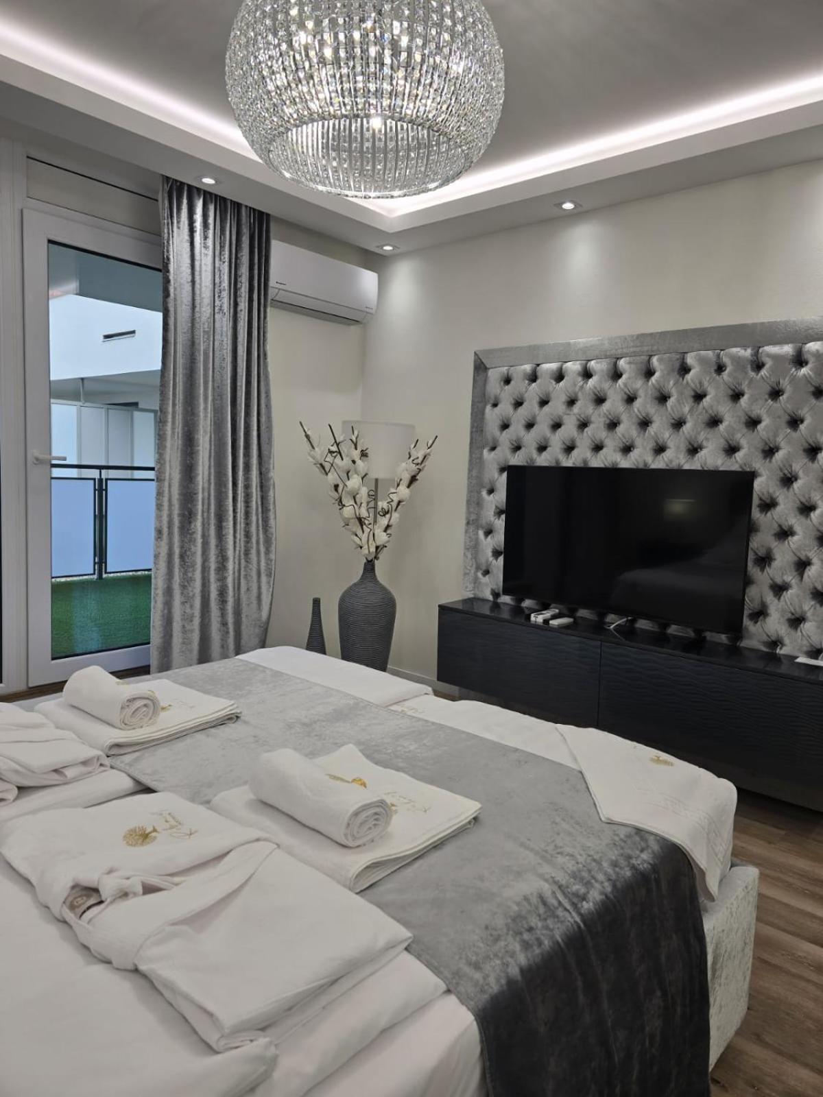 Rebany Apartman 4 Central Location view 2