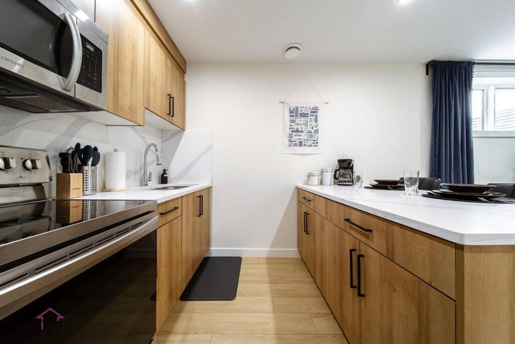 The Sanctuary Suite, Near Rogers & WEM, WiFi!