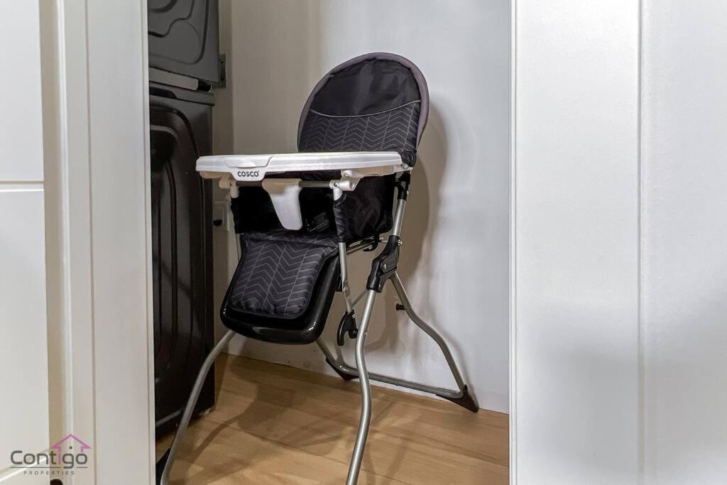 The Sanctuary Suite, Near Rogers & WEM, WiFi!