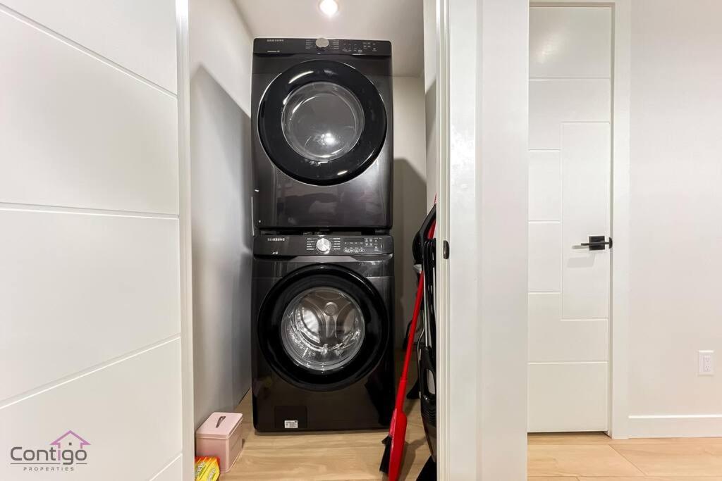 The Sanctuary Suite, Near Rogers & WEM, WiFi!