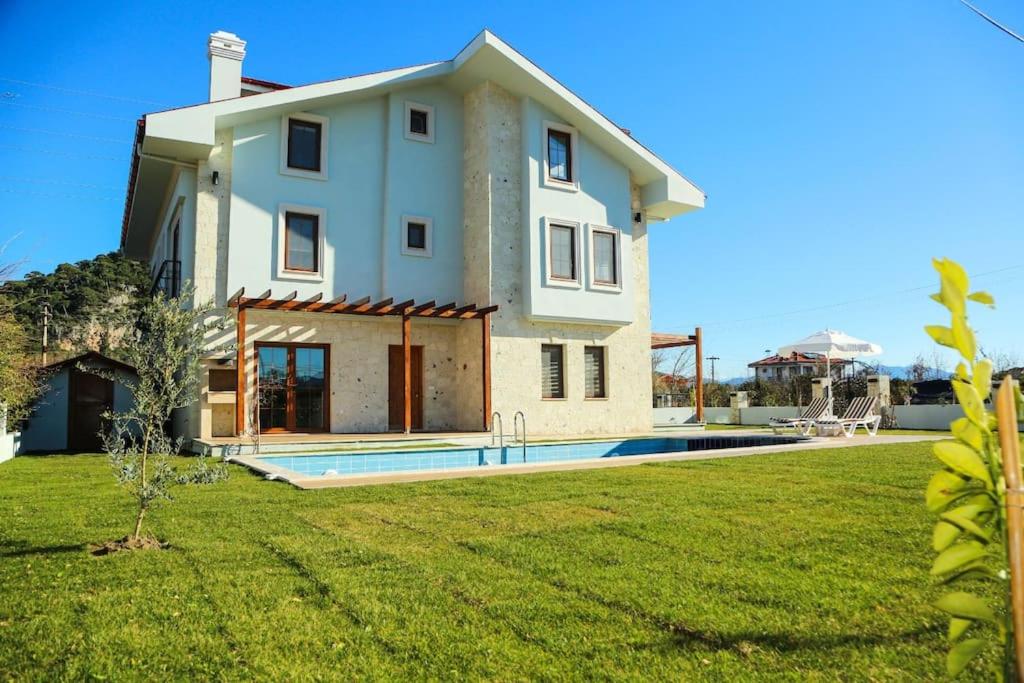 Dalyan Villa SteelPen