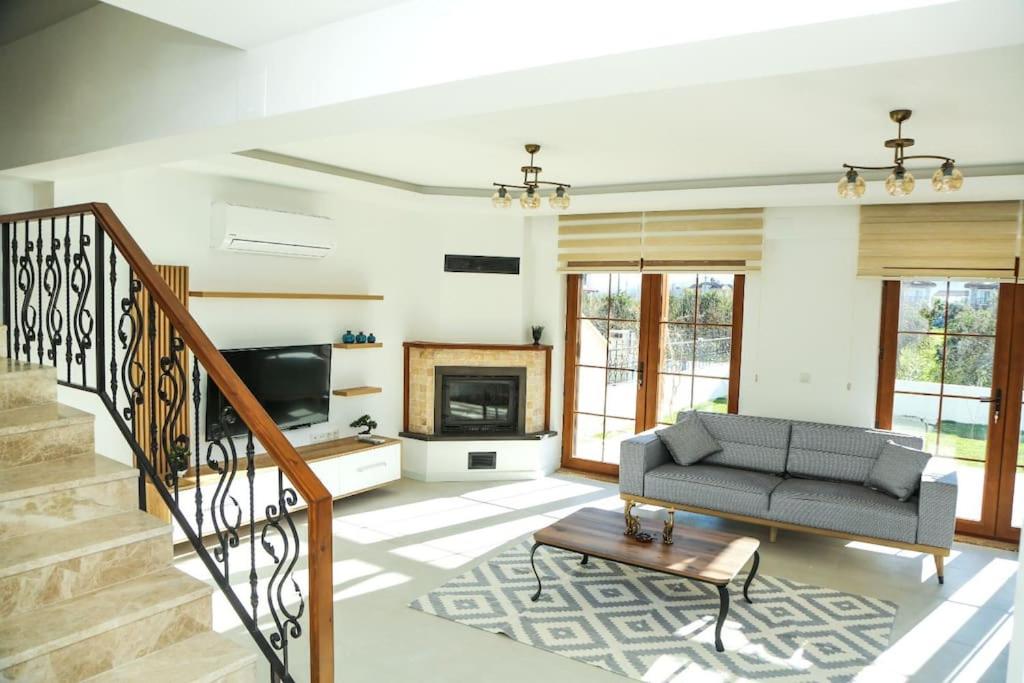Dalyan Villa SteelPen