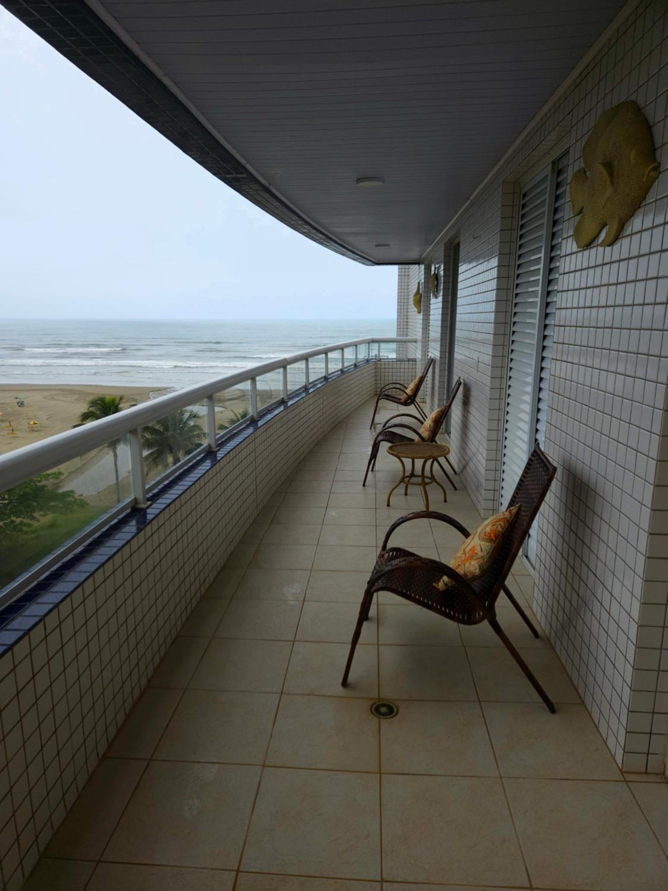 Apartamento Cobertura Duplex Pé na Areia Bertioga
