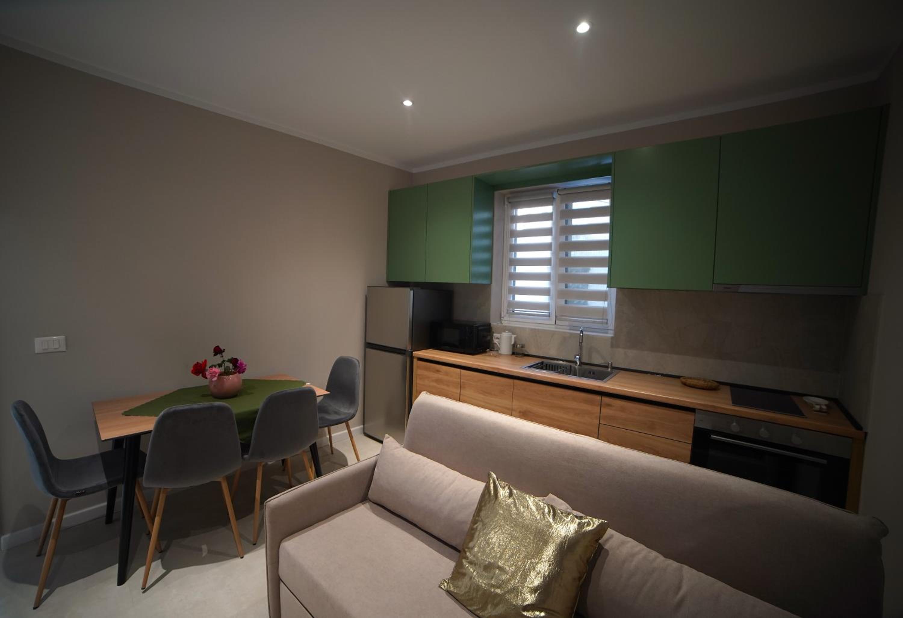 Center Oasis Apartments