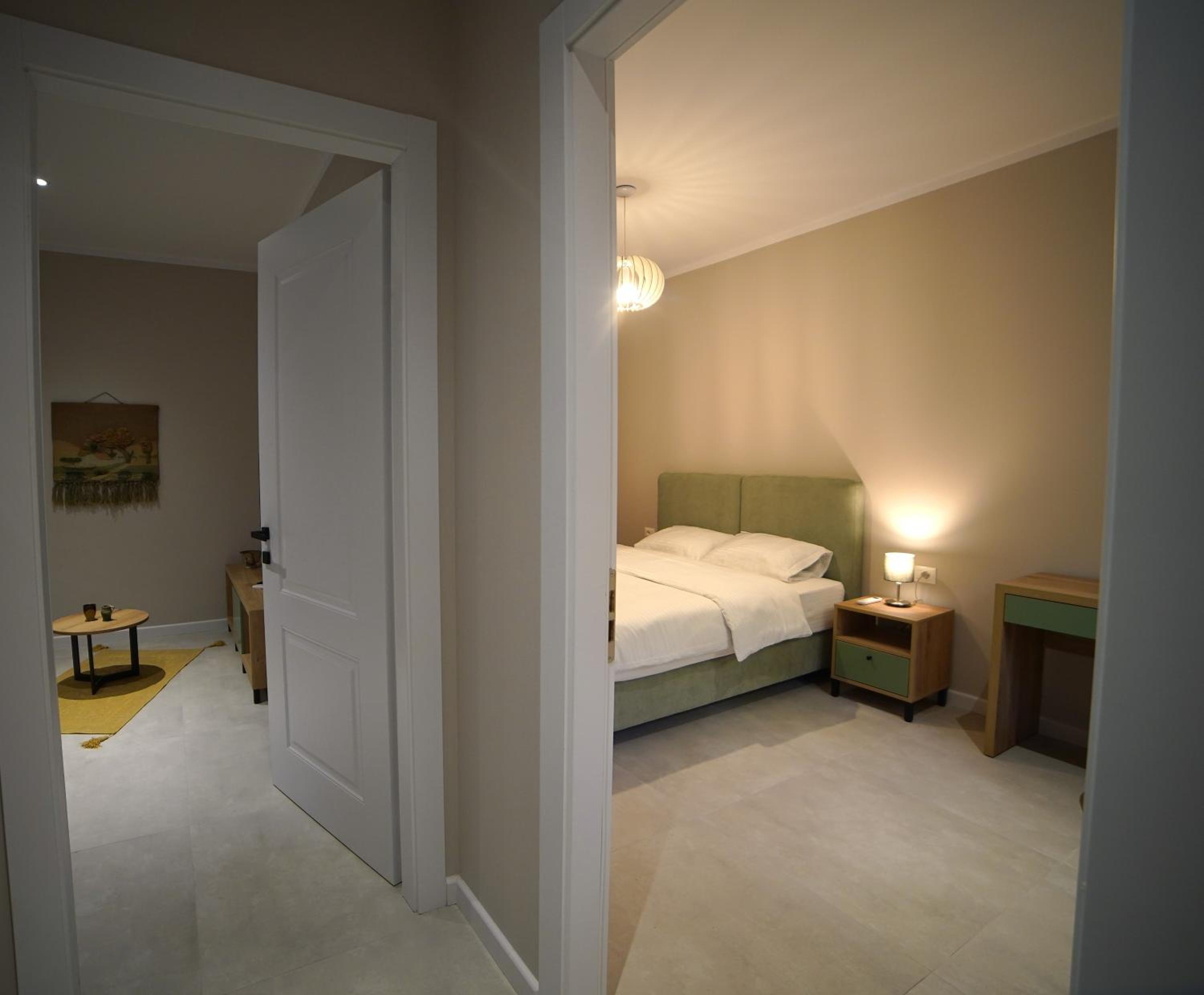 Center Oasis Apartments