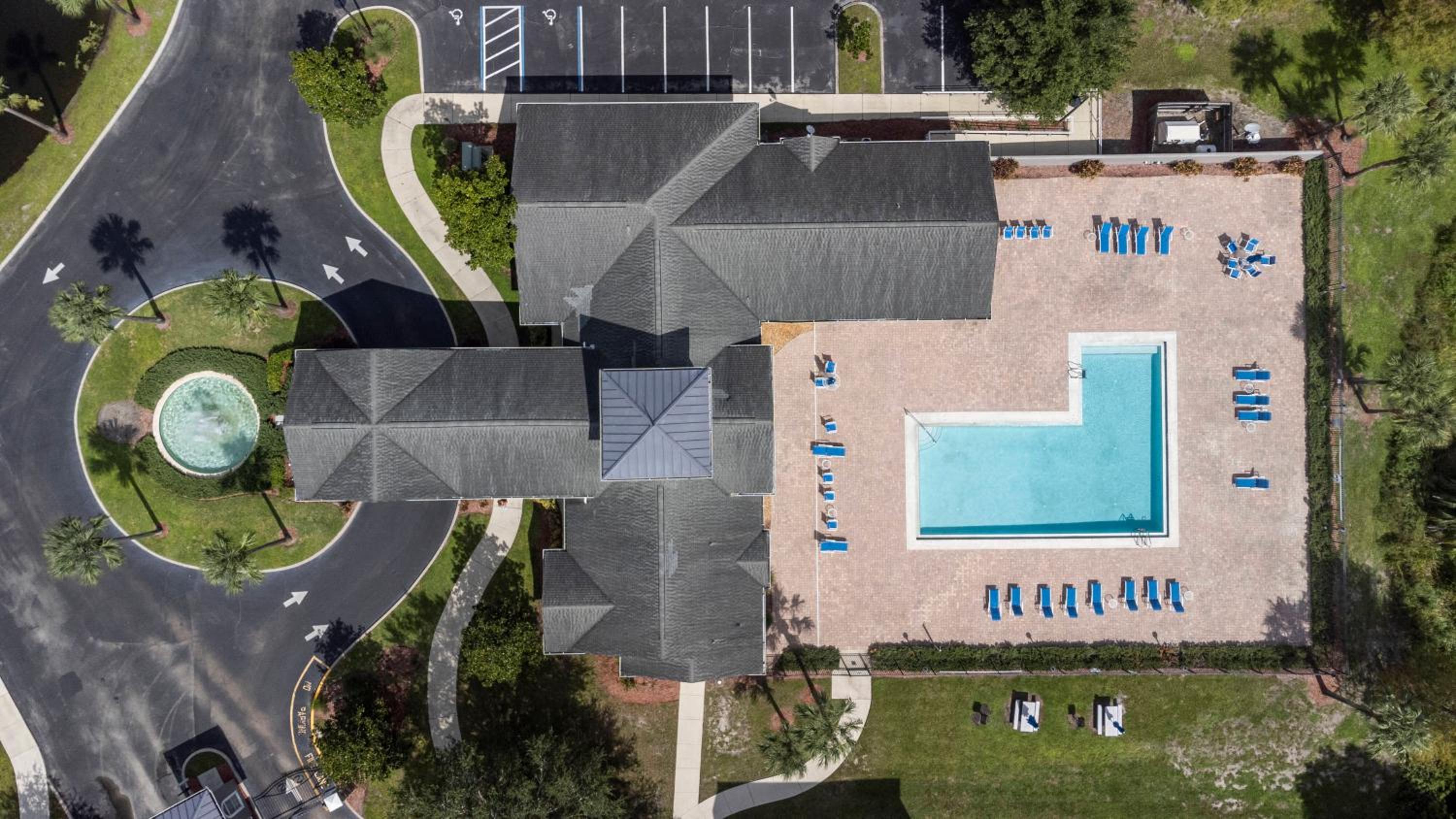 Amazing Apartment 3Brdm - 5 miles from Disney view 3