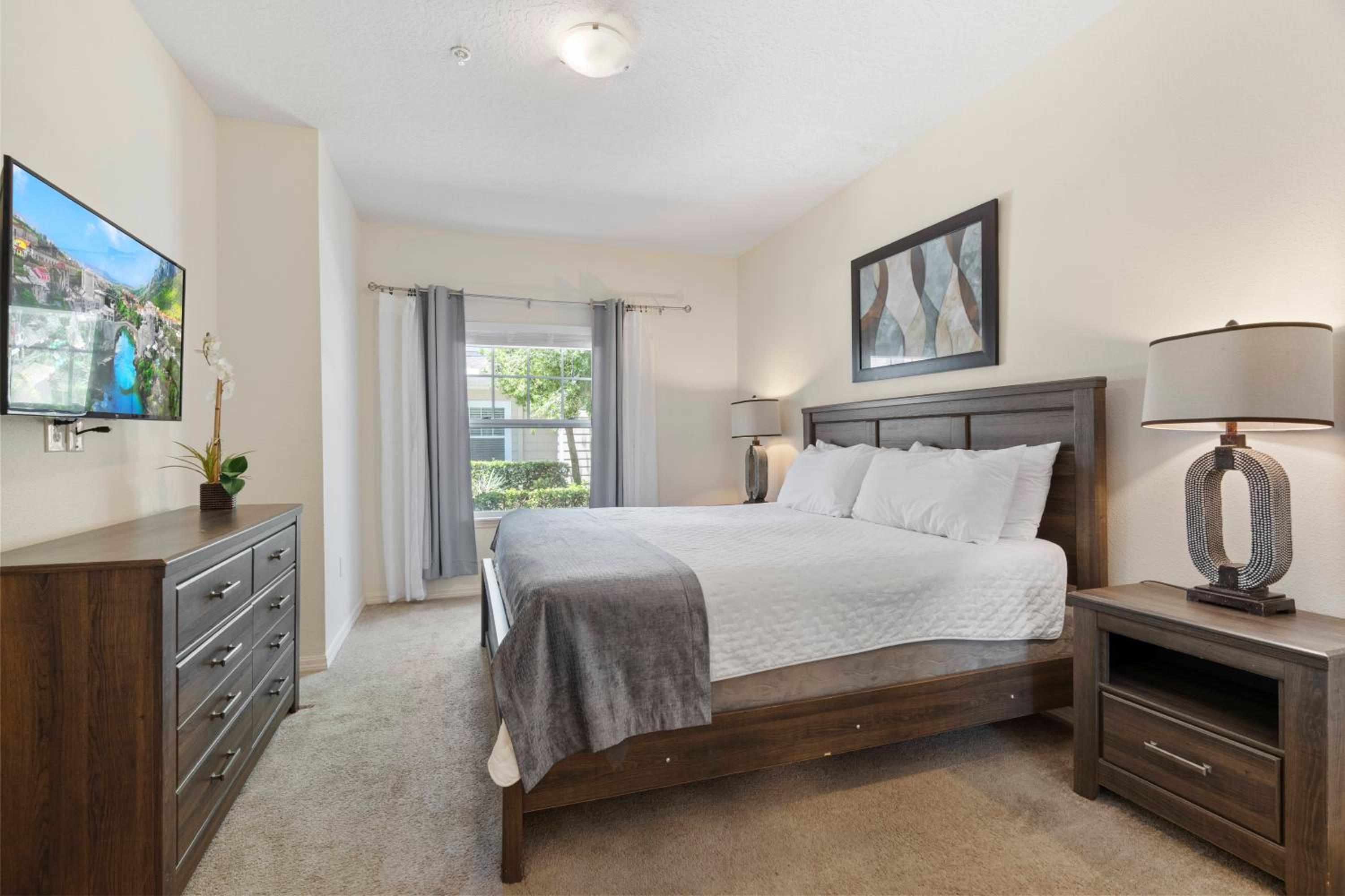 Amazing 3 bedrooms At Lucaya- 7 miles from Disney view 5