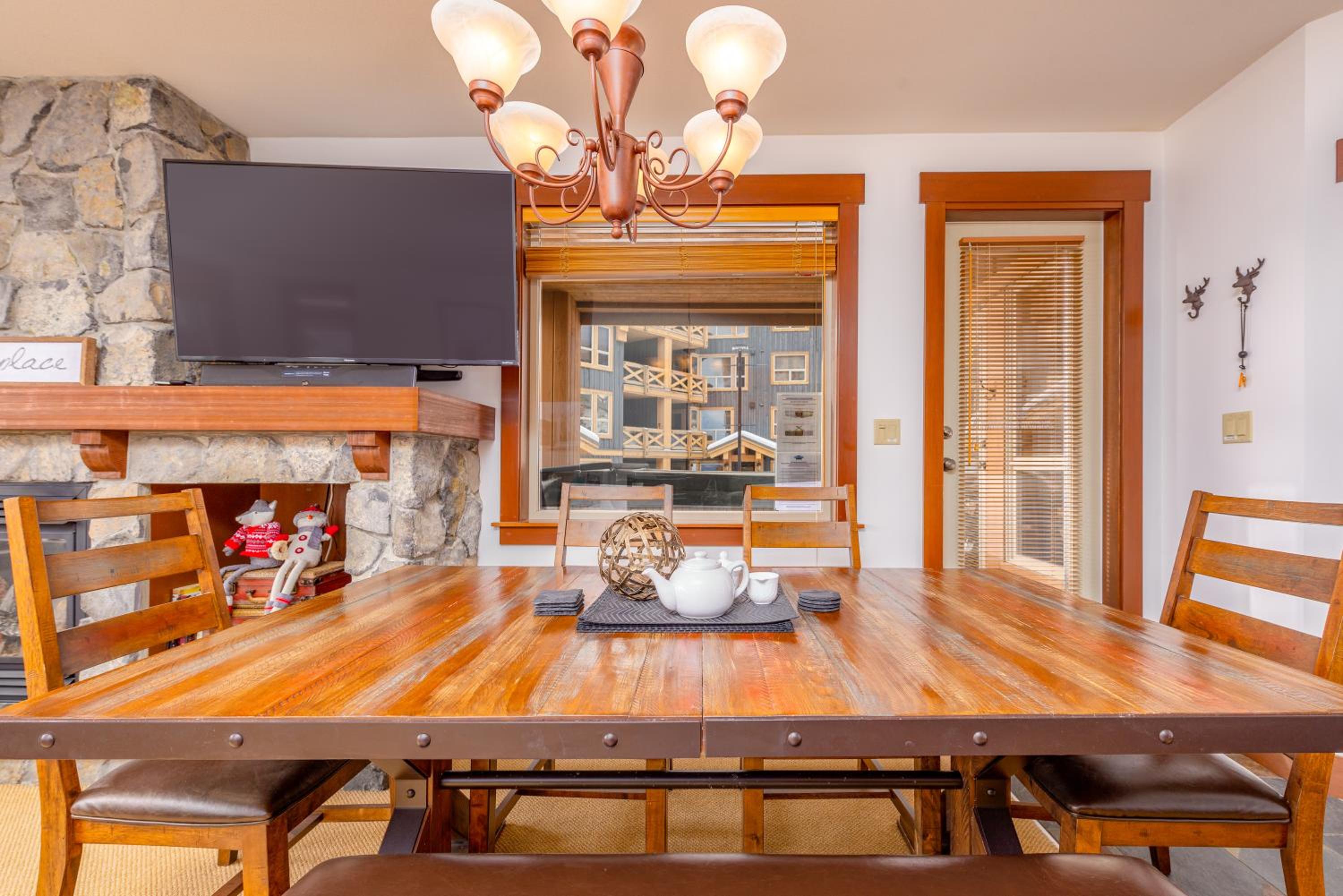 Stonegate Resort Unit A103