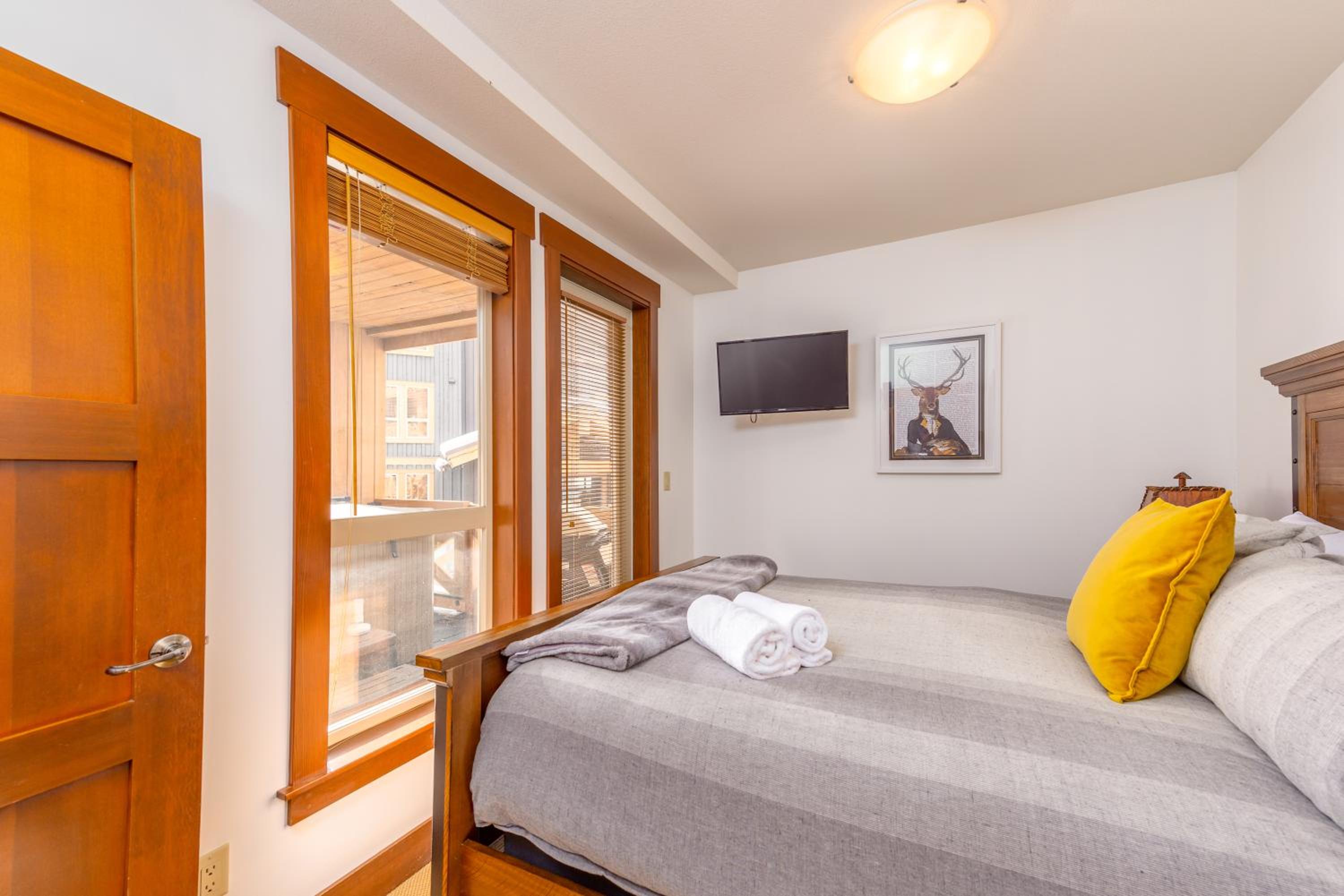 Stonegate Resort Unit A103