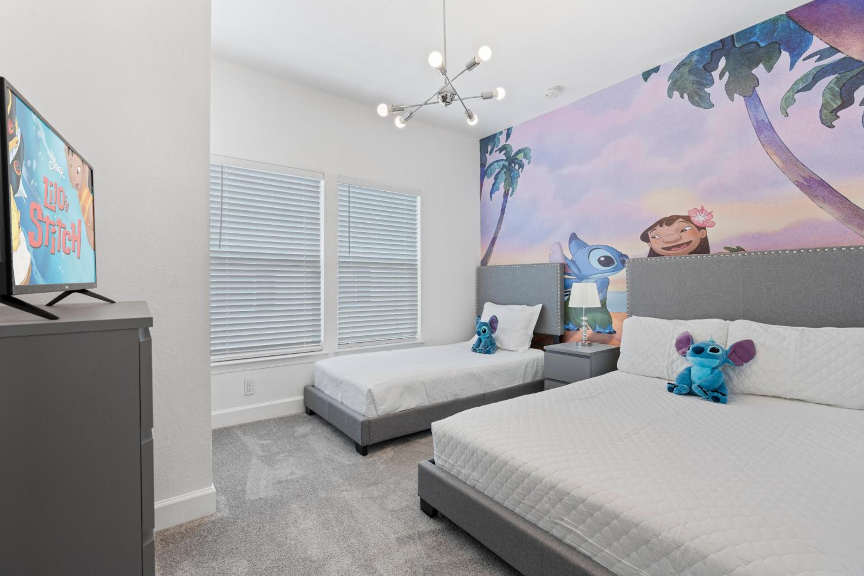 Cozy 4Bedrooms At Lucaya- 7 miles from Disney view 3