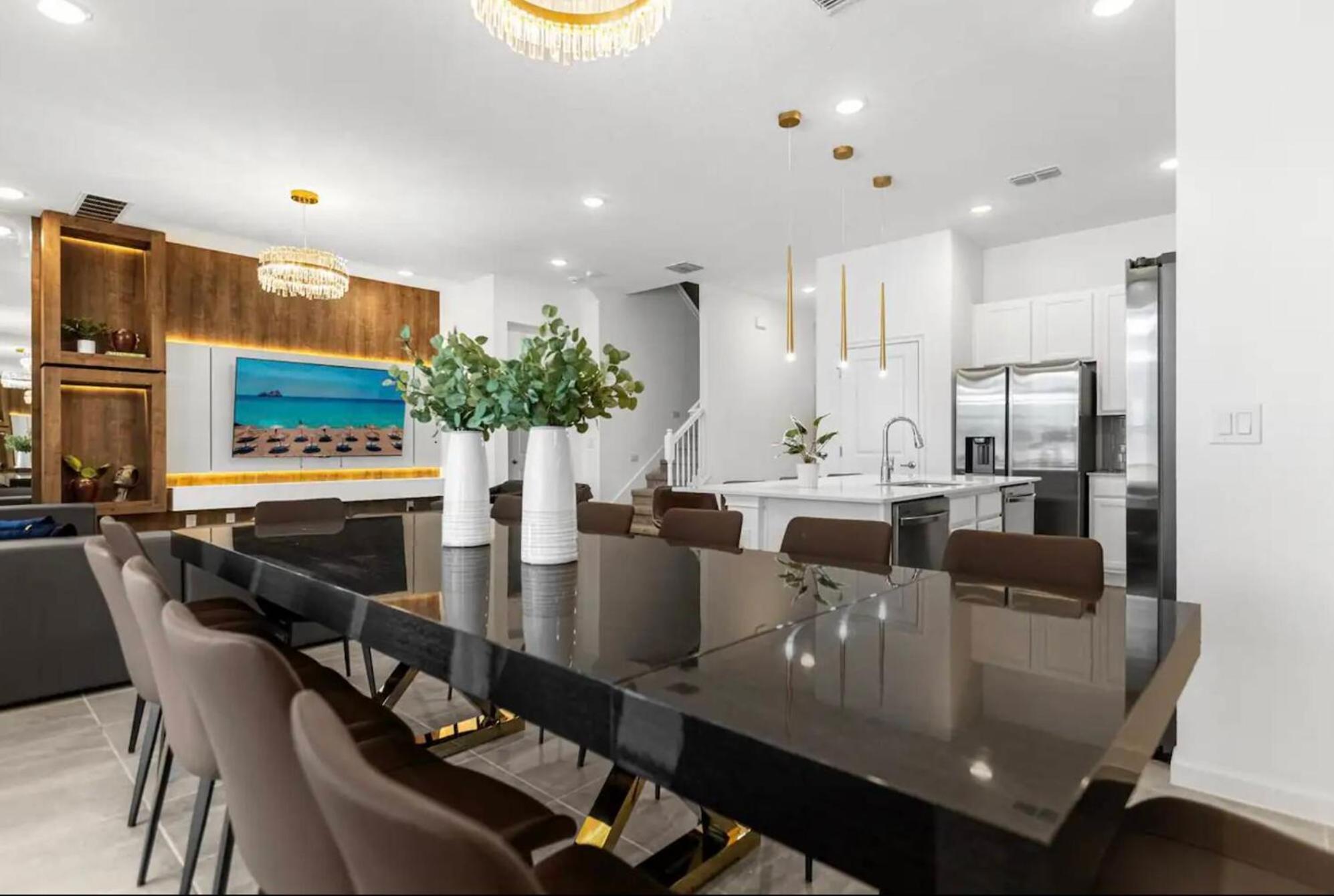 Brand NEW 8Bedrooms8Bathrooms At Paradiso Grande