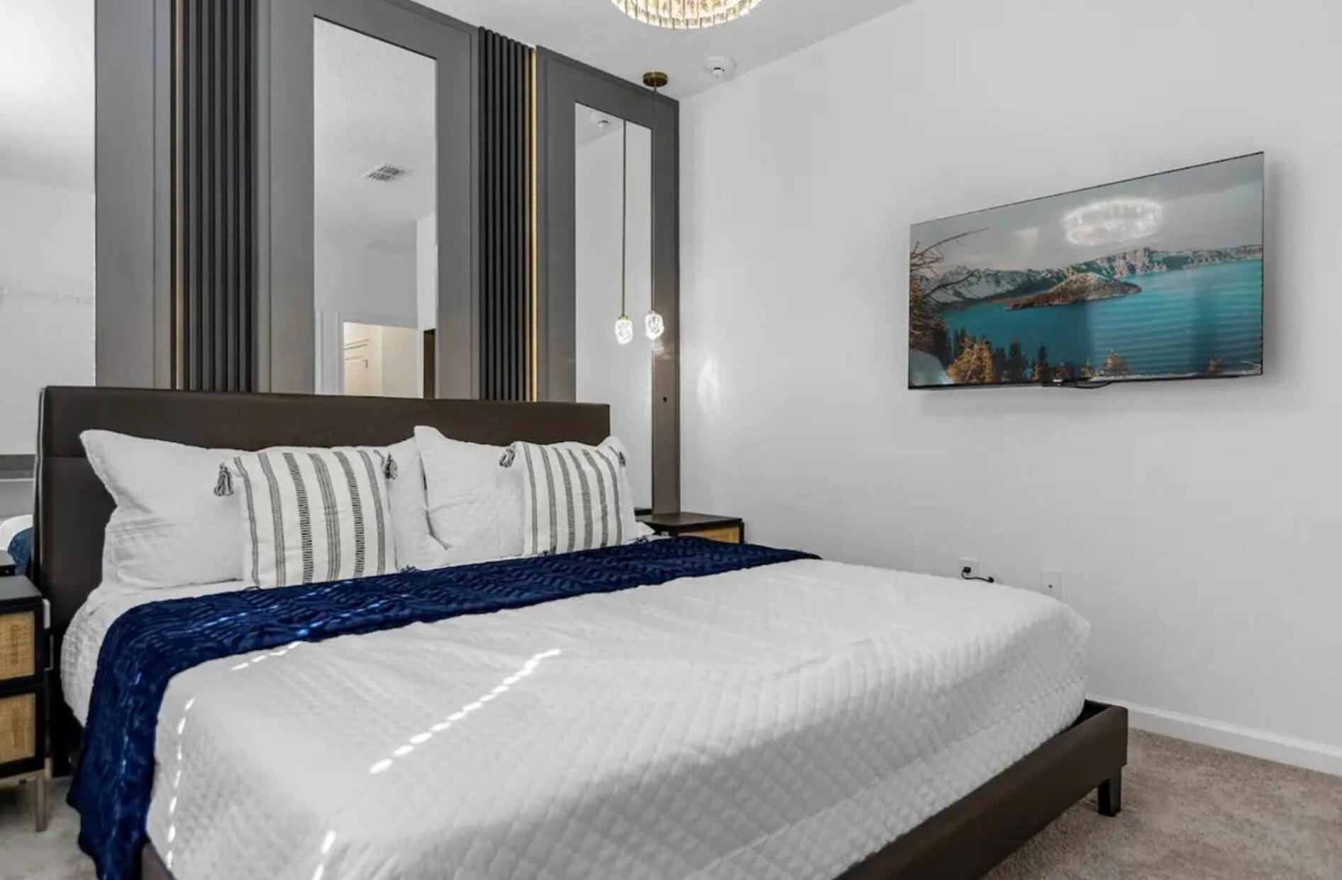 Brand NEW 8Bedrooms8Bathrooms At Paradiso Grande