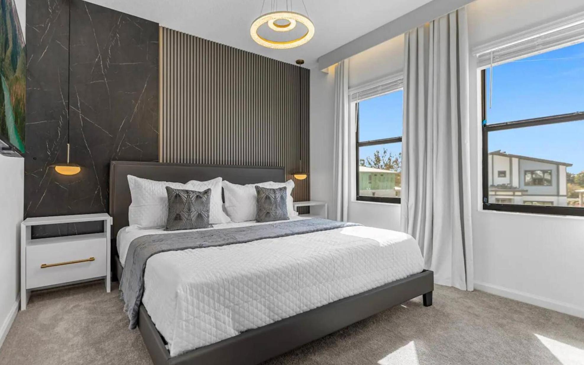 Brand NEW 8Bedrooms8Bathrooms At Paradiso Grande