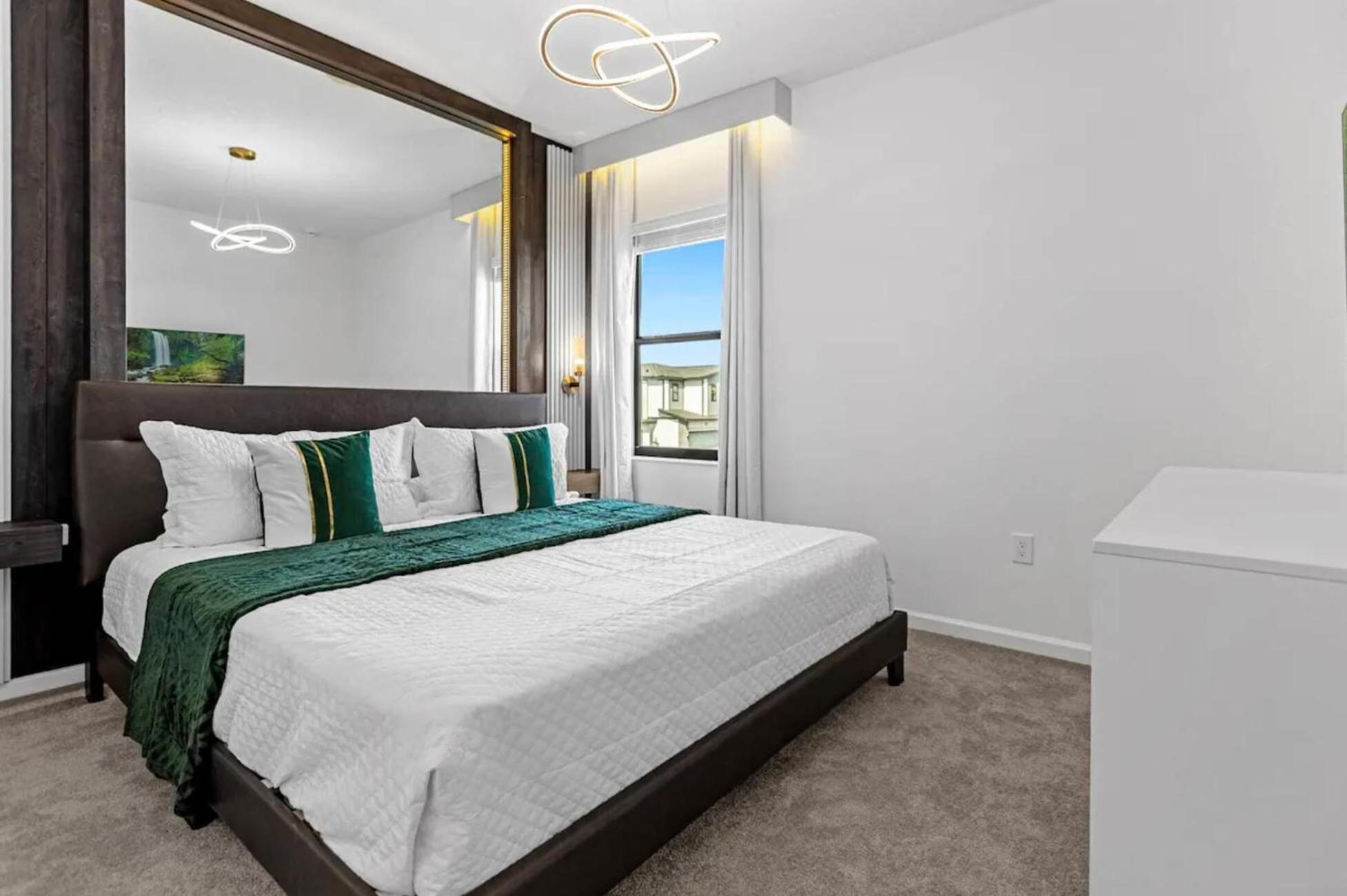 Brand NEW 8Bedrooms8Bathrooms At Paradiso Grande