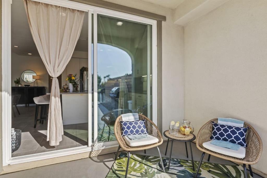 Armonia 55- Dream Villa Lago Premier Views 4BR Pool Games Pets view 3