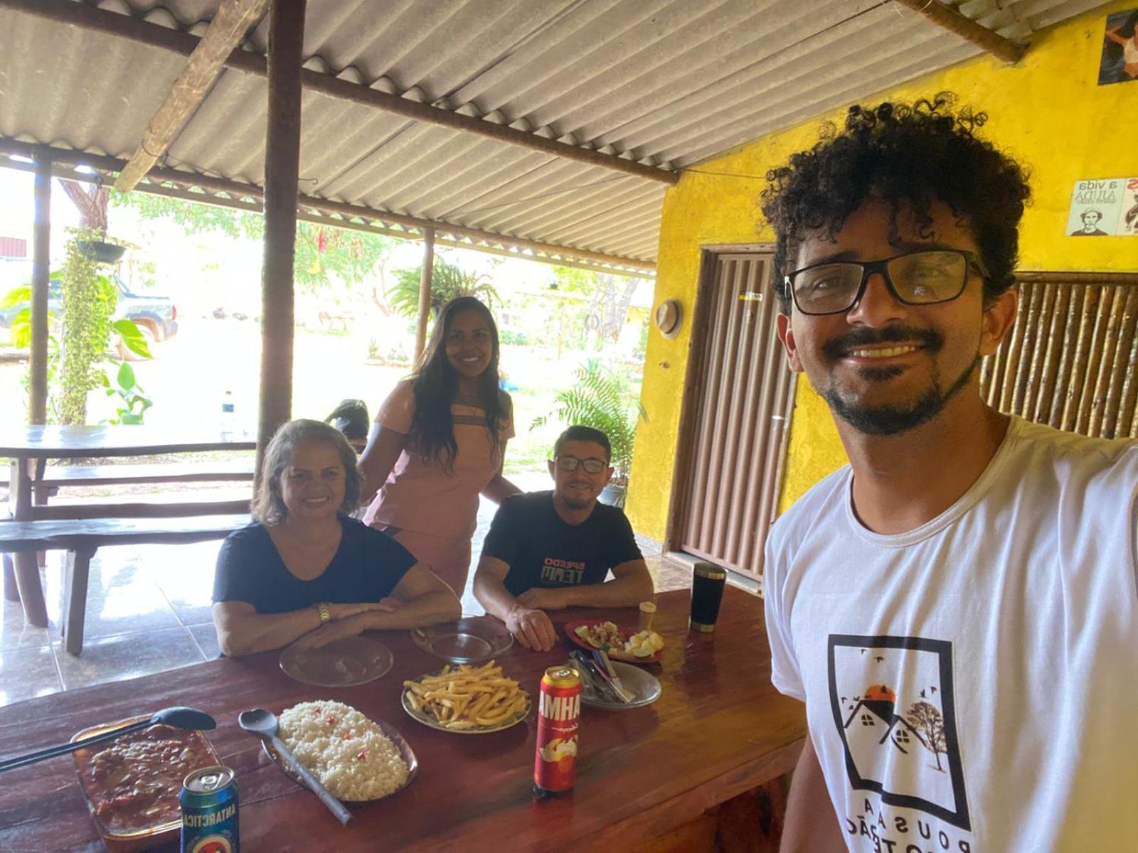 Pousada Sitio do Terrão a 500 metros da BR 040 e a 10 minutos da Prainha