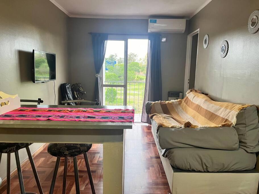 Hotel Departamento Frente A La Ciudad Universitaria