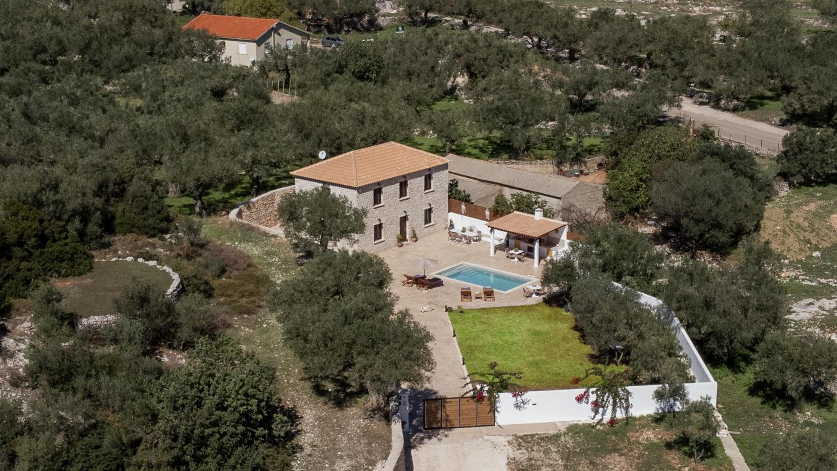 Villa Petalo