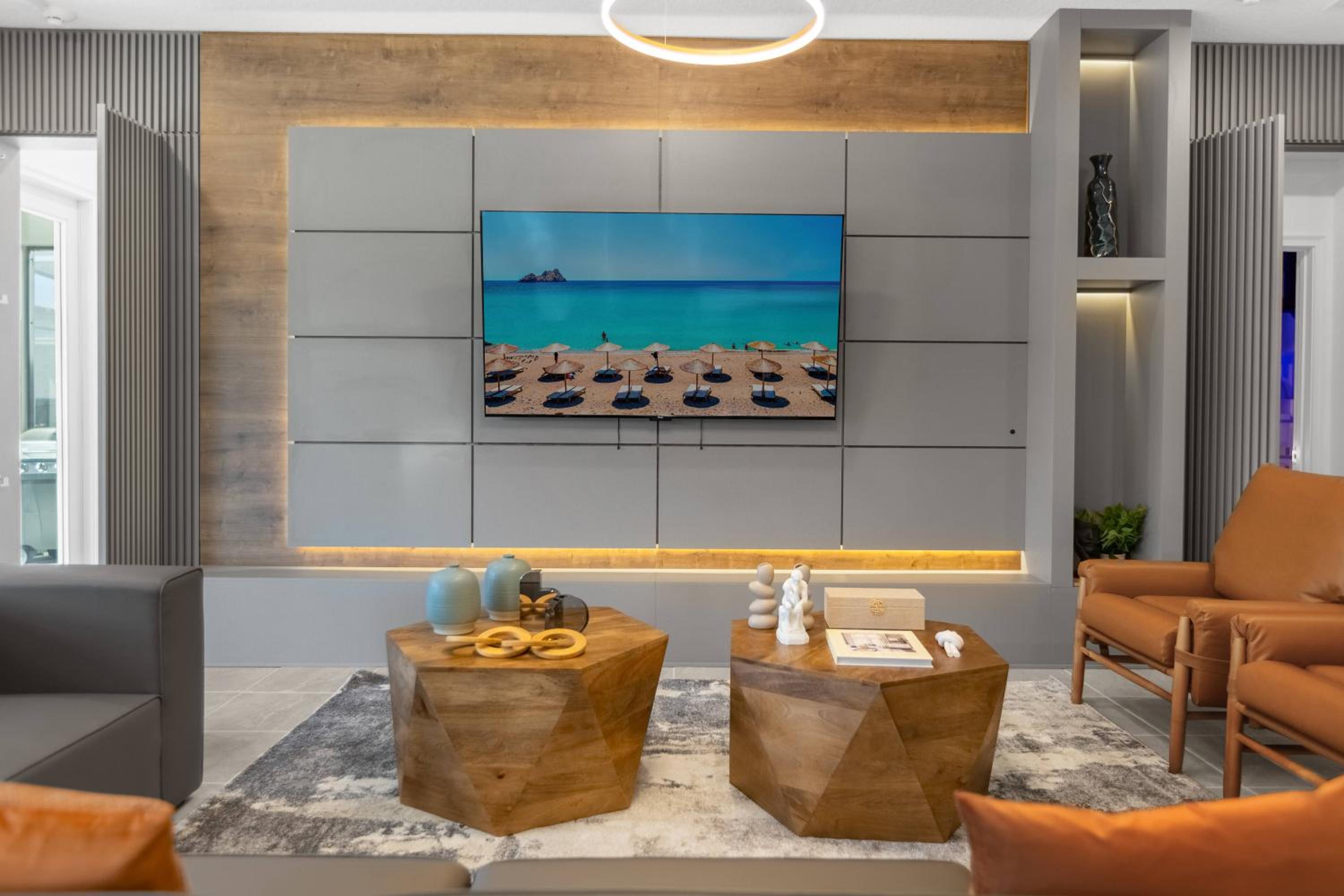 2024 Brand NEW 9Bdrs9Baths At Paradiso Grande