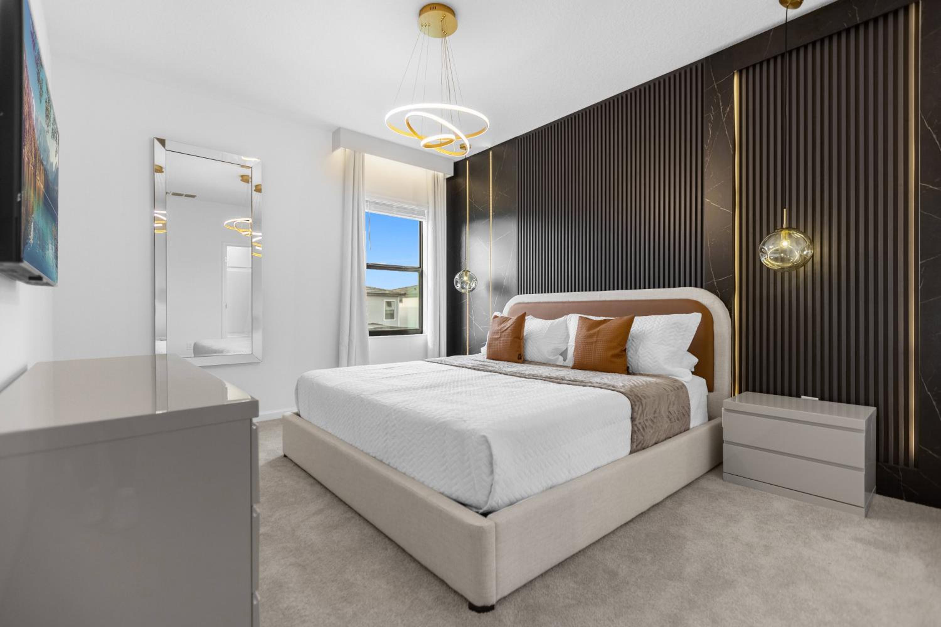 2024 Brand NEW 9Bdrs9Baths At Paradiso Grande