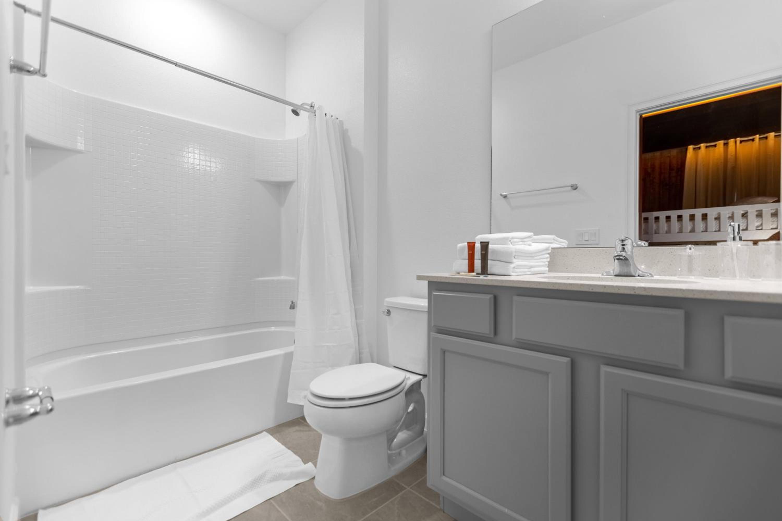 2024 Brand NEW 9Bdrs9Baths At Paradiso Grande