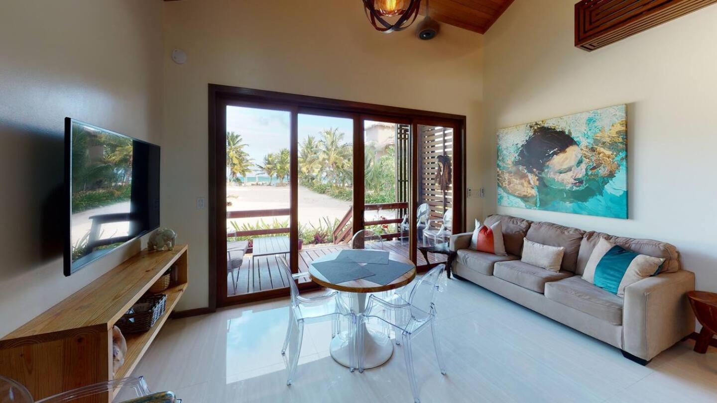 Secluded Oceanfront Private Estate By Alom