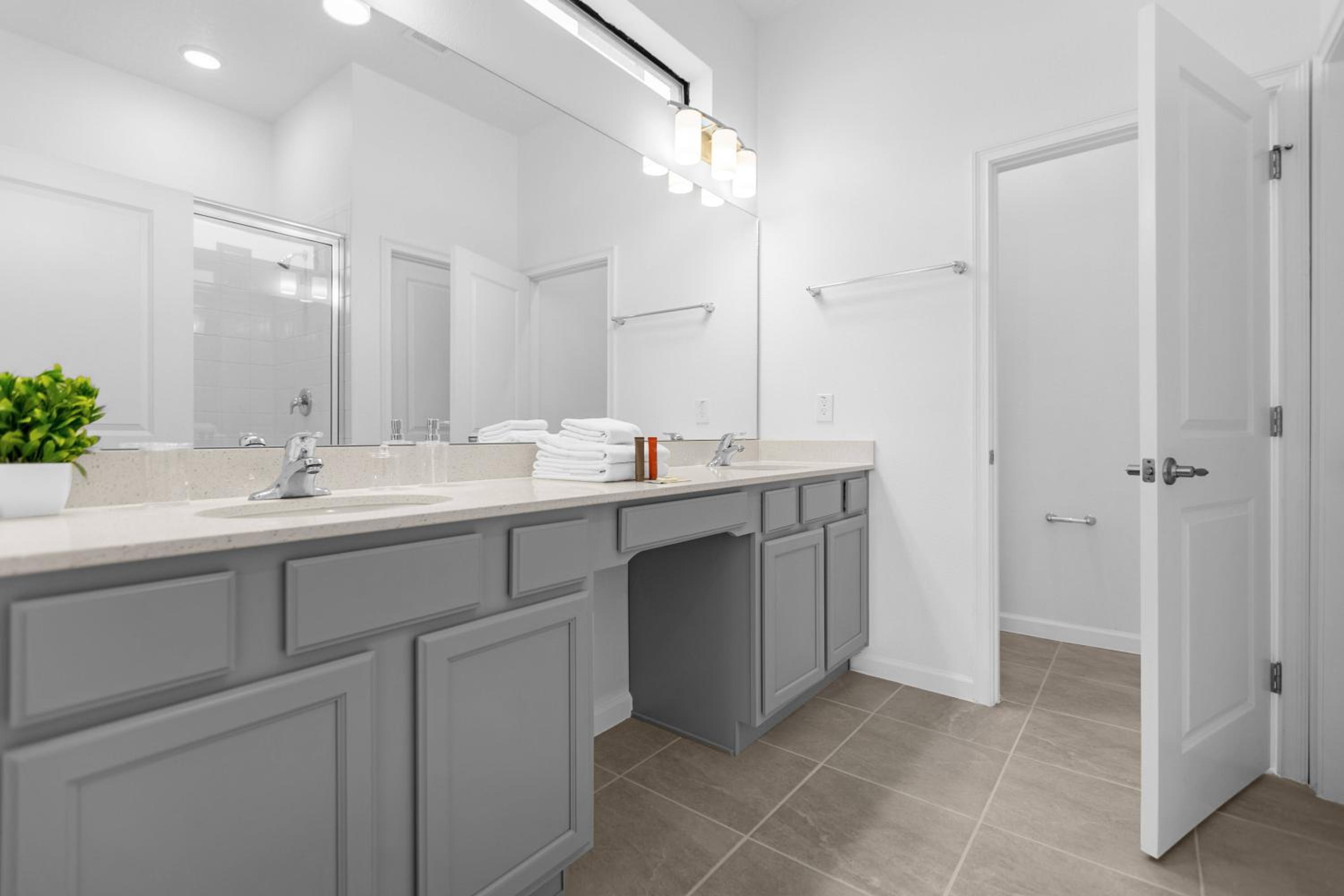 2024 Brand NEW 9Bdrs9Baths At Paradiso Grande