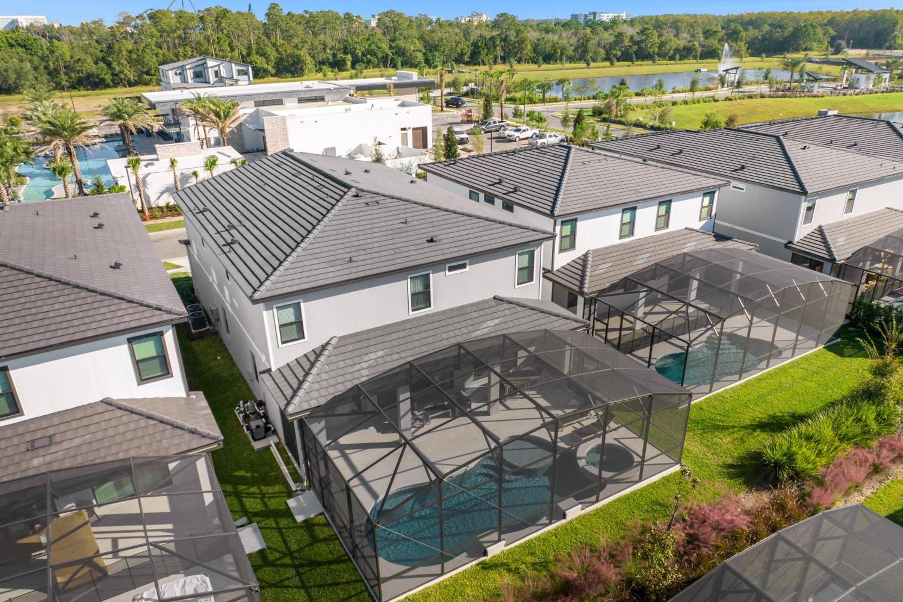 2024 Brand NEW 9Bdrs9Baths At Paradiso Grande