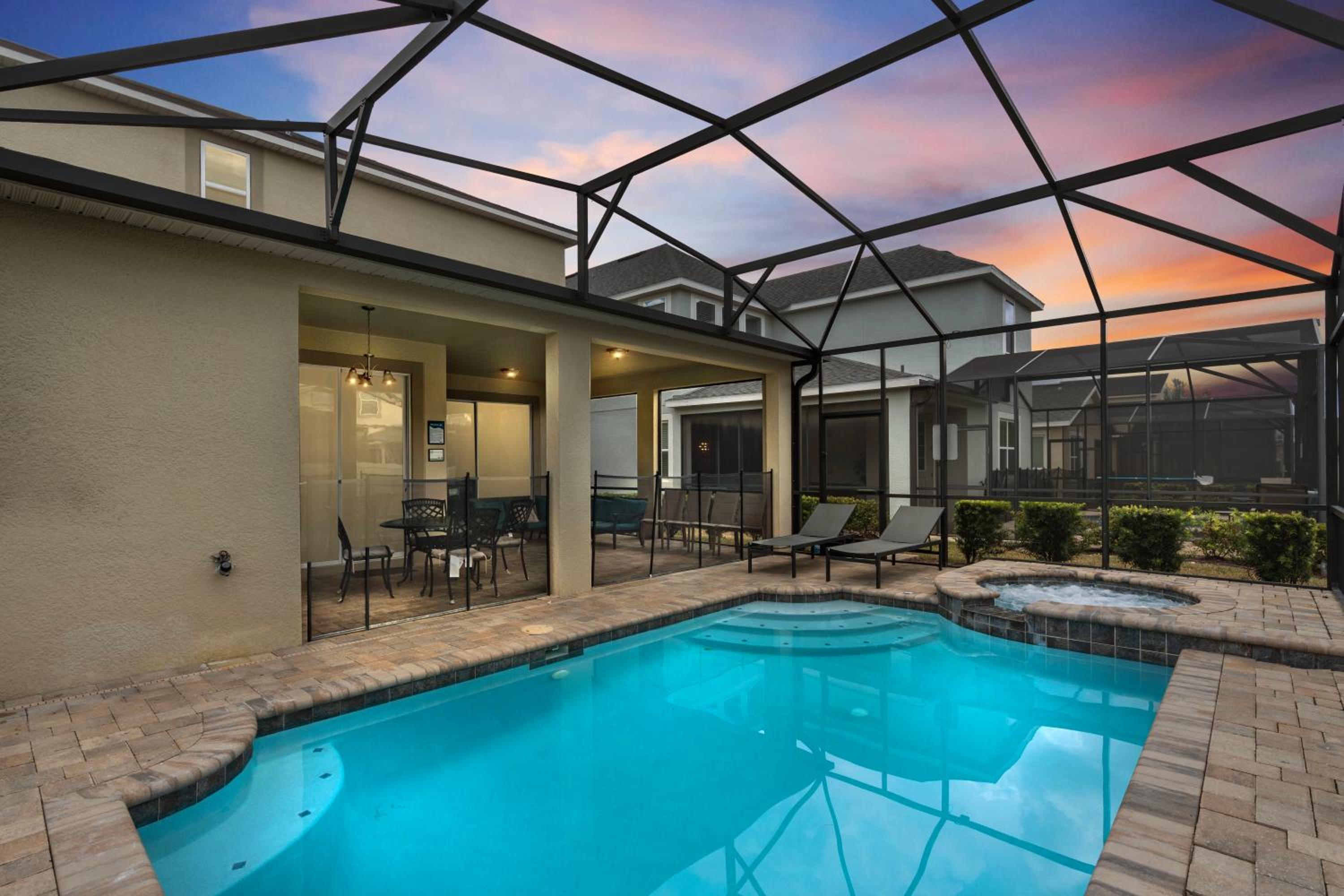 Amazing 6 Bedrooms at Solara ResortPrivate Pool view 5