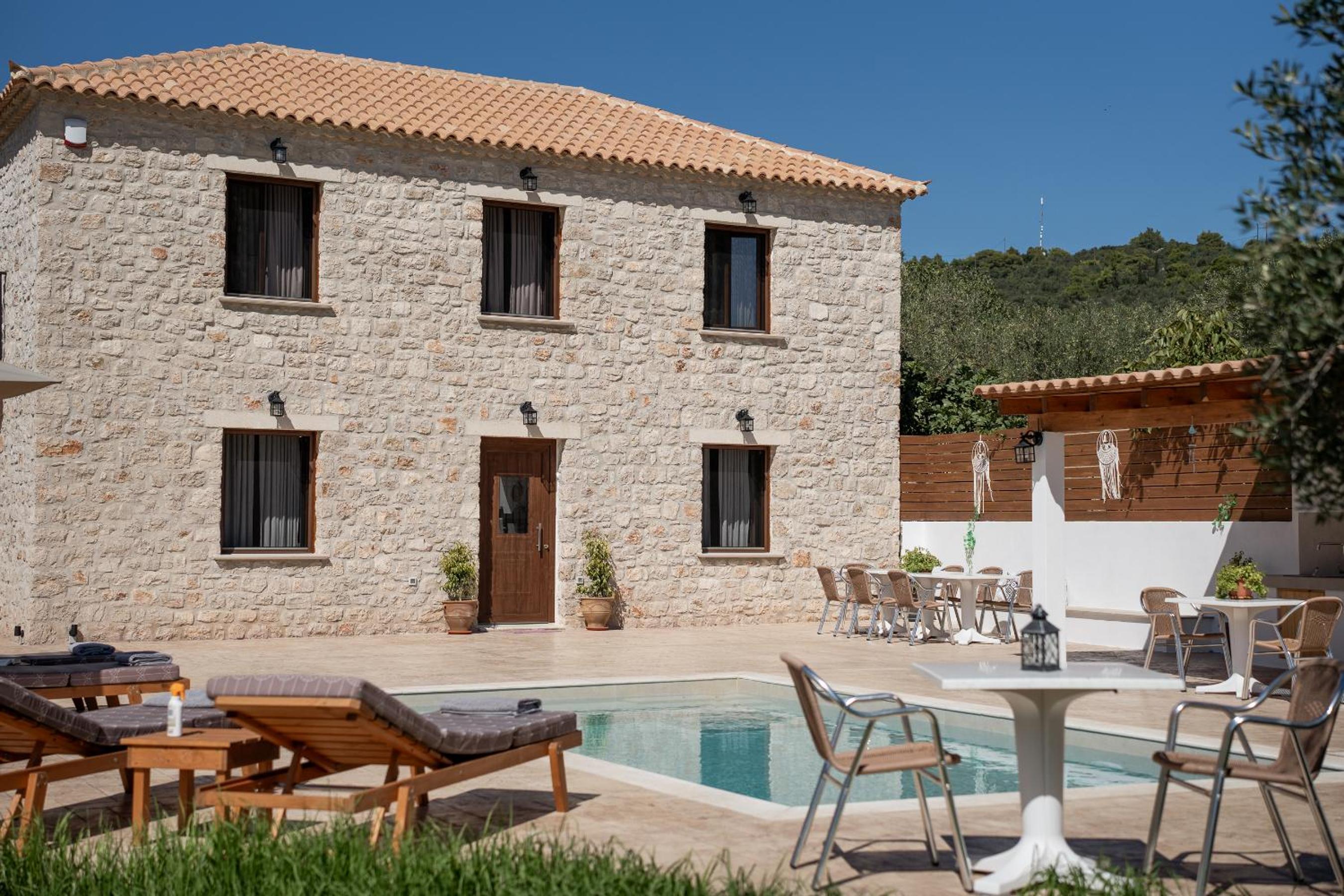 Villa Petalo