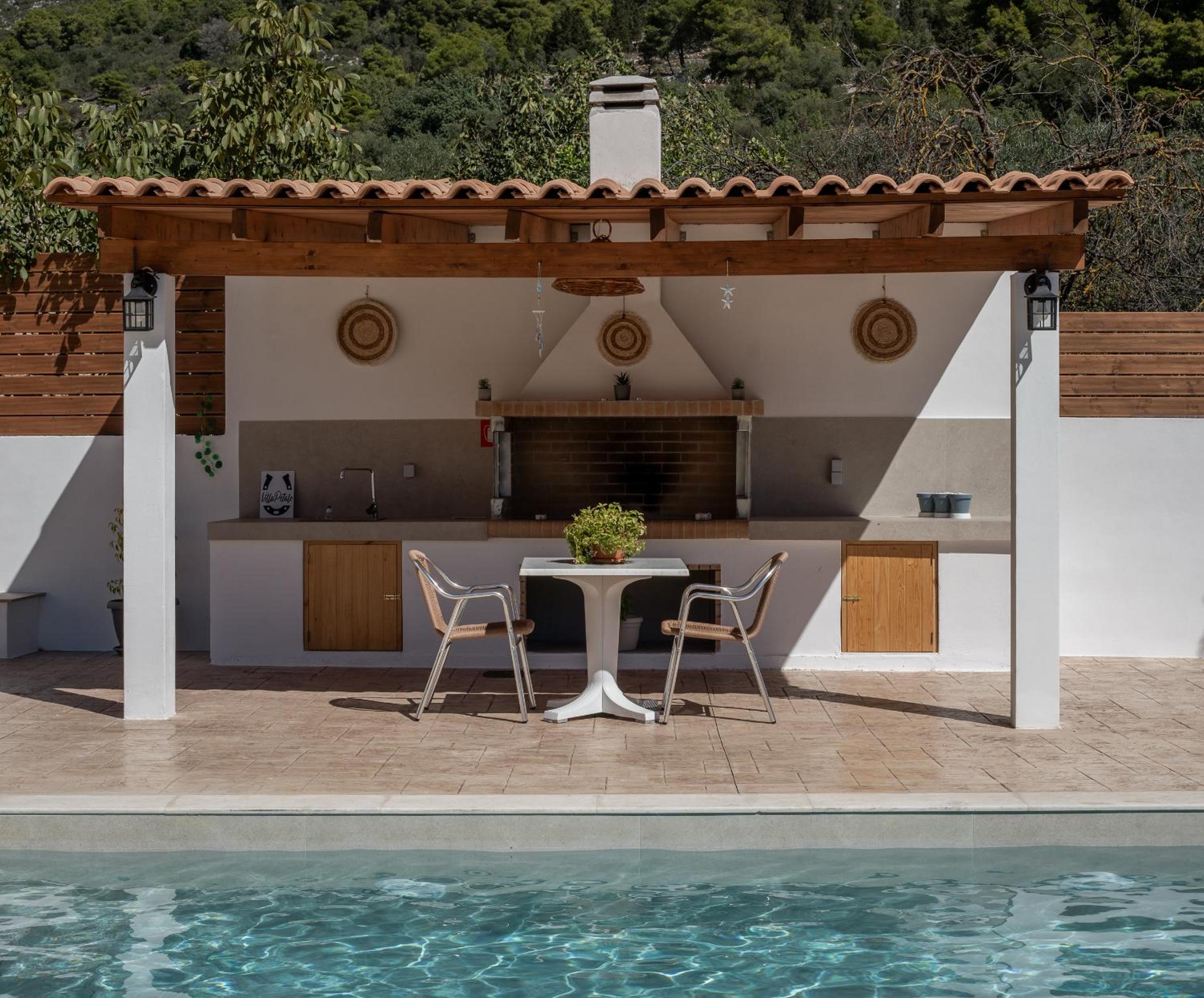 Villa Petalo