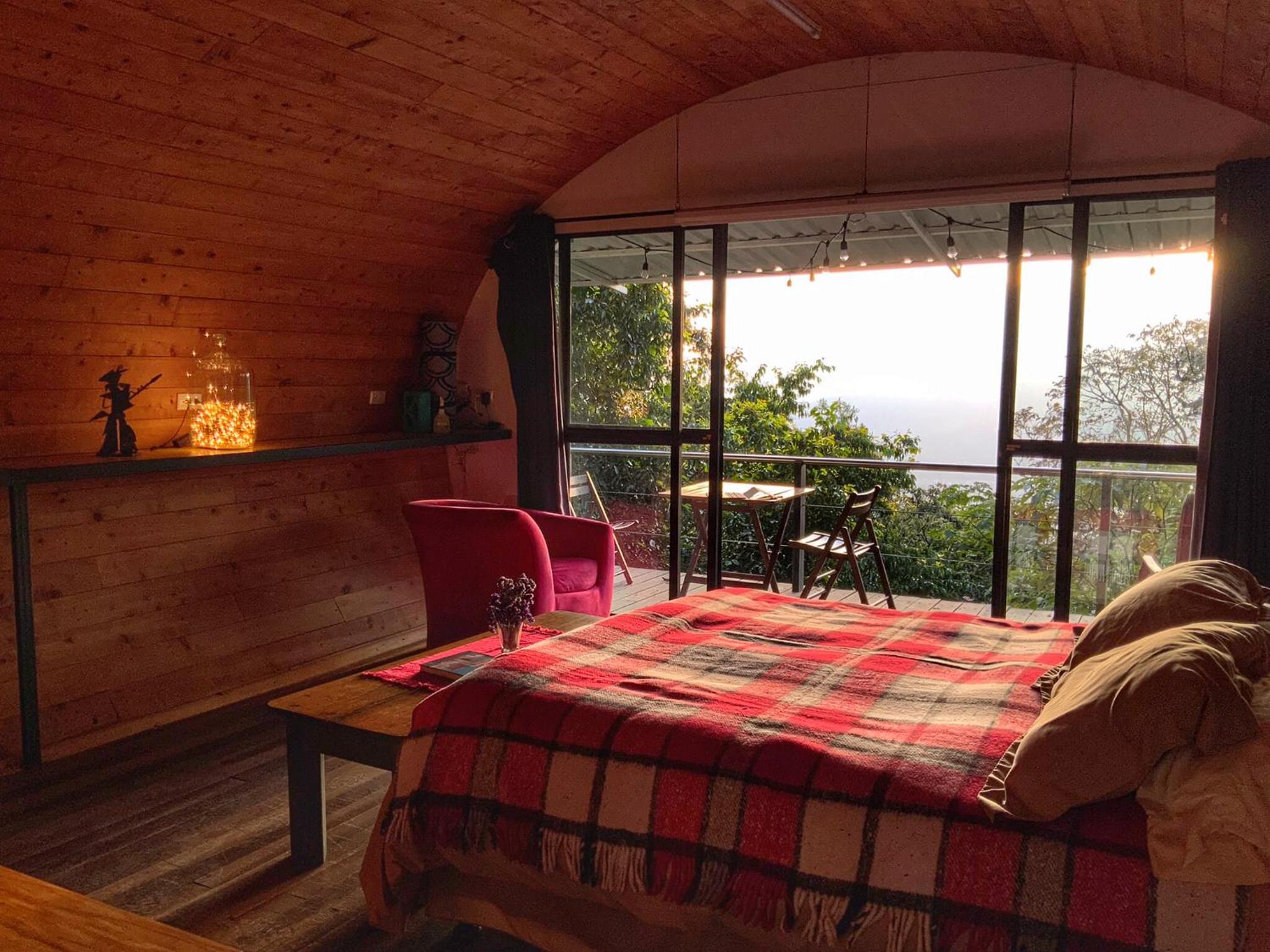 Finca El Tambor Nature Reserve, Lodging and Tours