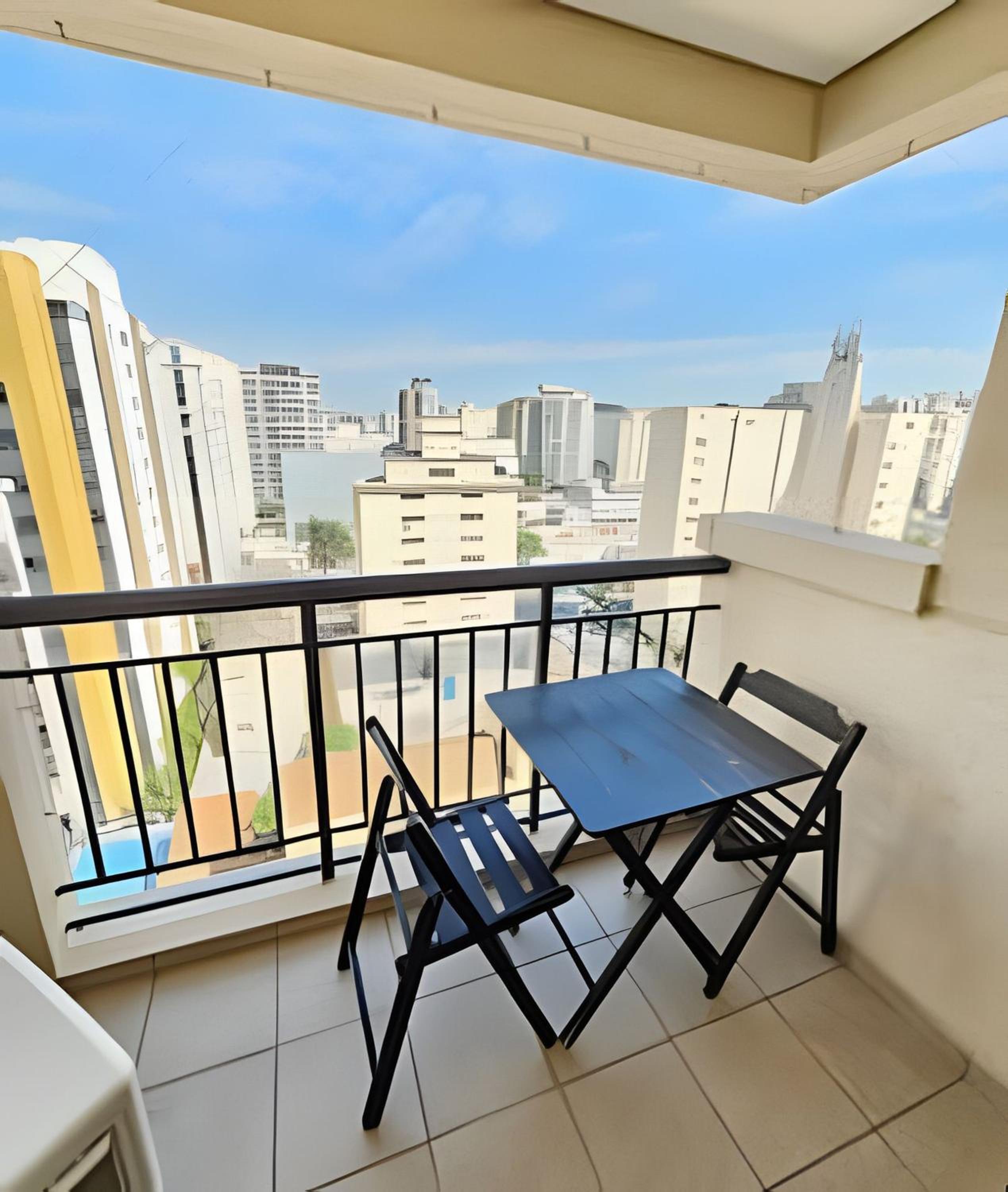 Flat-Apart hotel dois quartos c/uma suíte e vaga