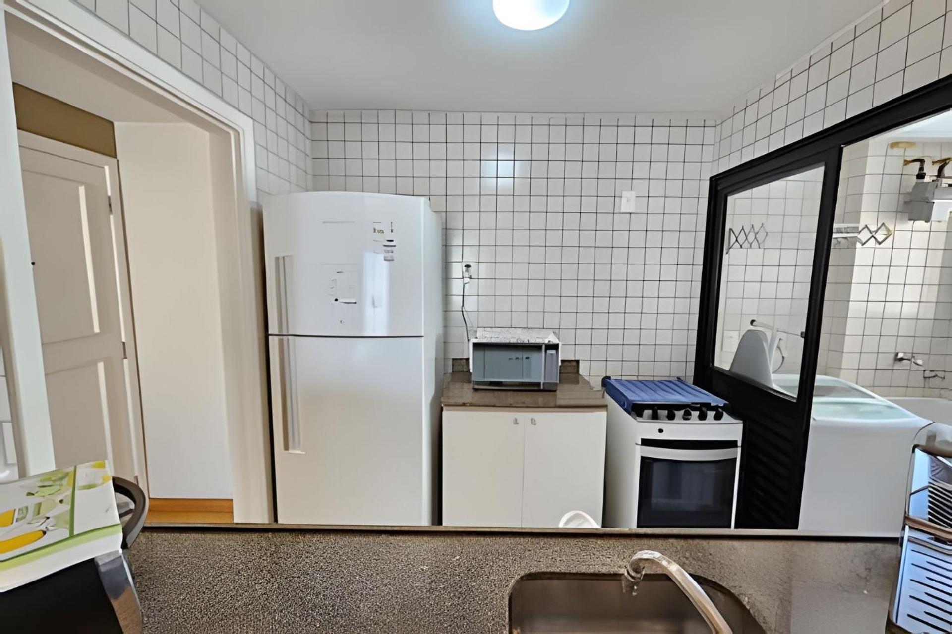 Flat-Apart hotel dois quartos c/uma suíte e vaga