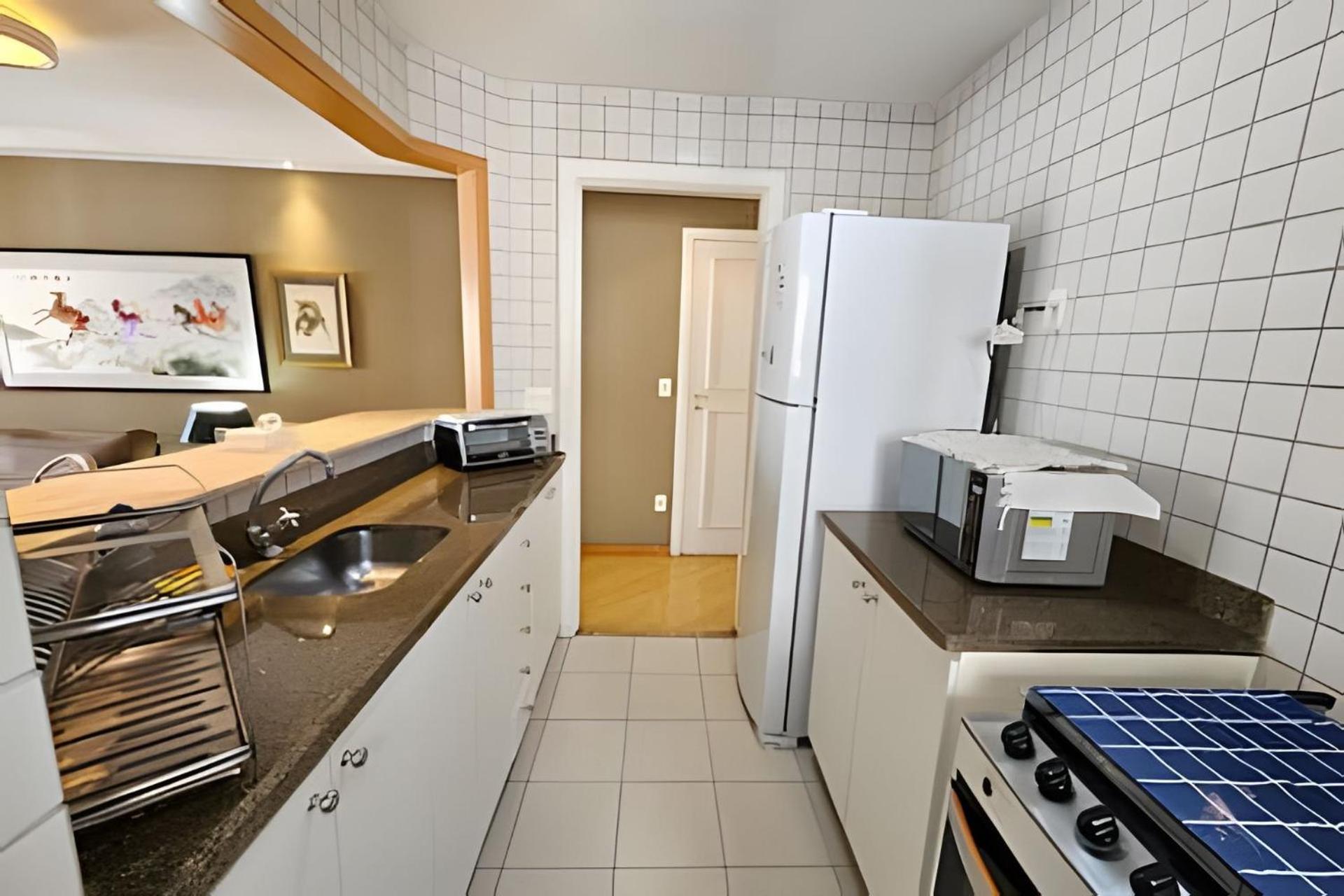 Flat-Apart hotel dois quartos c/uma suíte e vaga