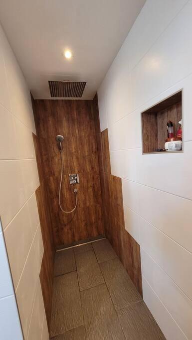 Designer Loft mit Kamin am Rande von Graz