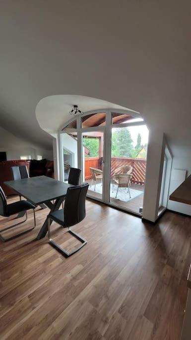 Designer Loft mit Kamin am Rande von Graz