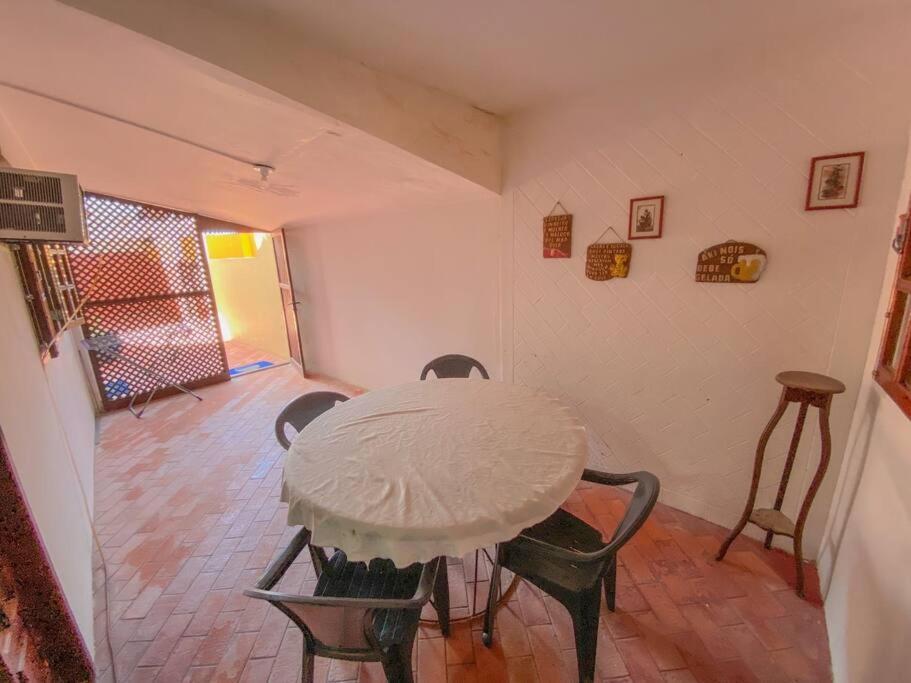 Apartamento na orla da praia do Peró