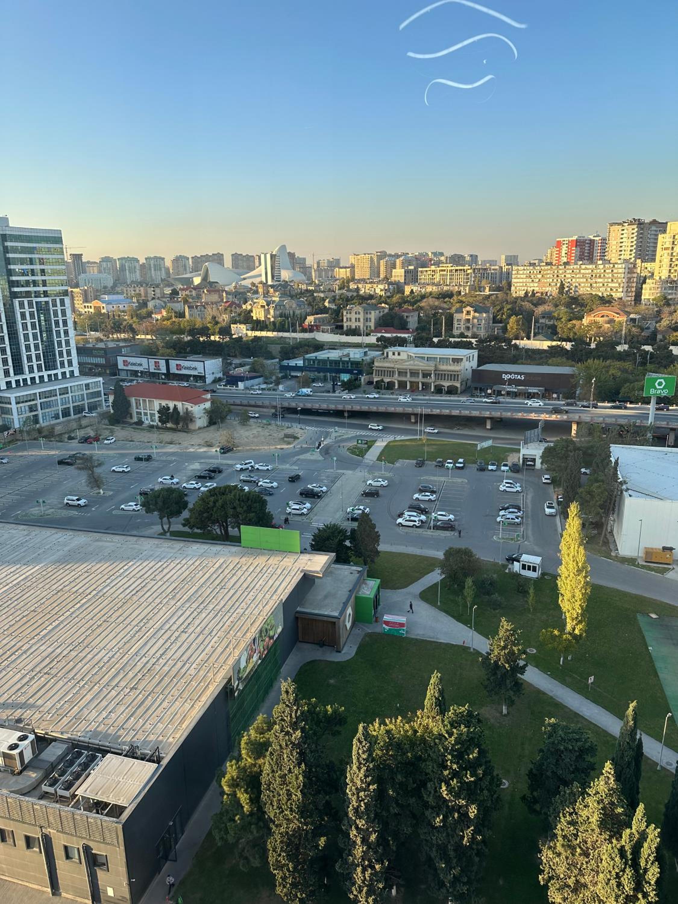 City Center, White Towers