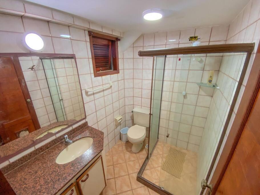 Apartamento na orla da praia do Peró