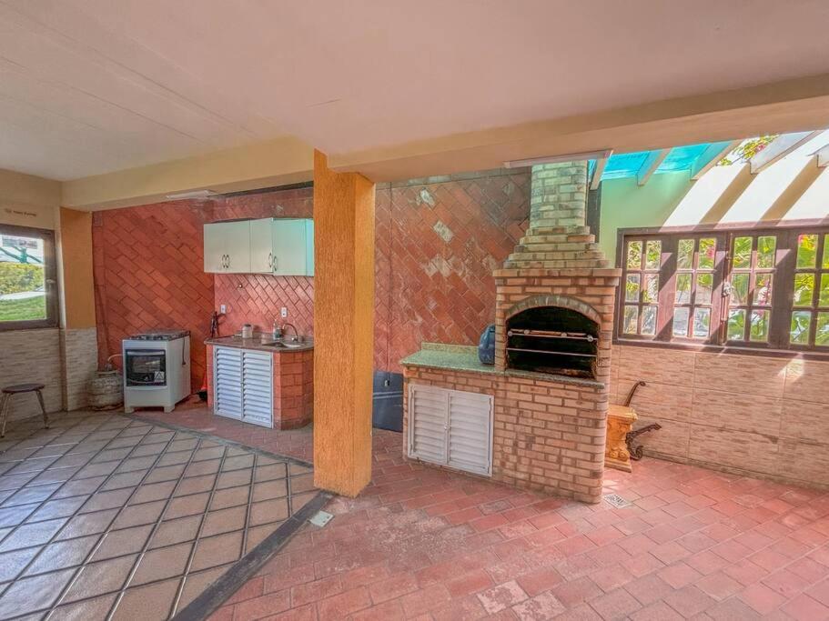 Apartamento na orla da praia do Peró