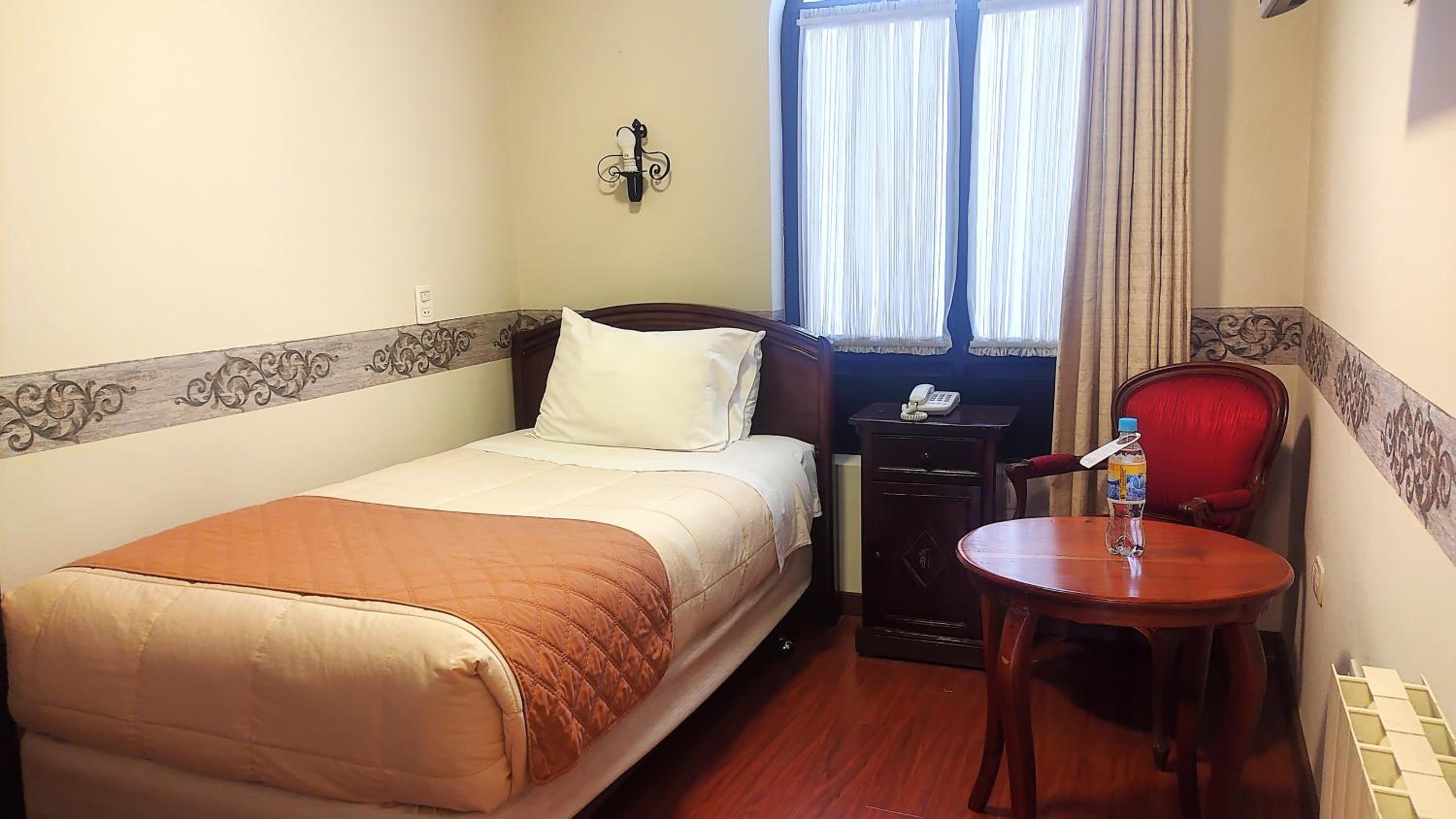 Colonial Hotel Boutique